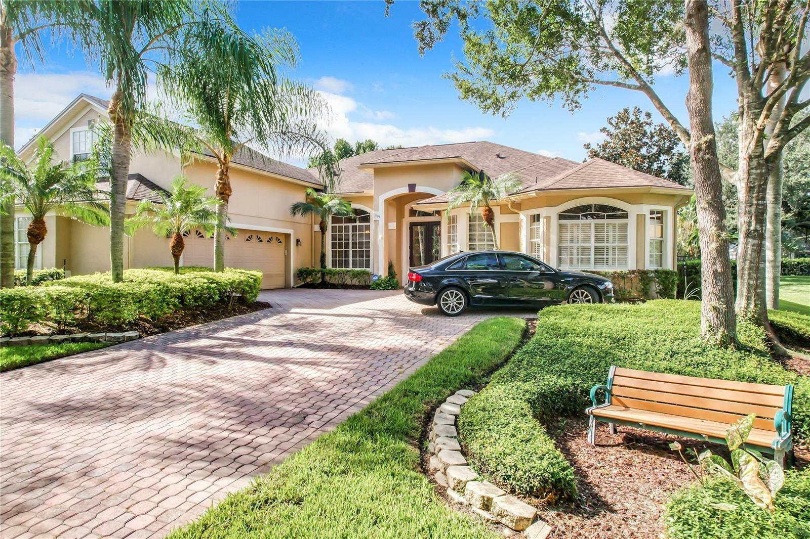 Property Photo:  605 Viana Court  FL 32708 