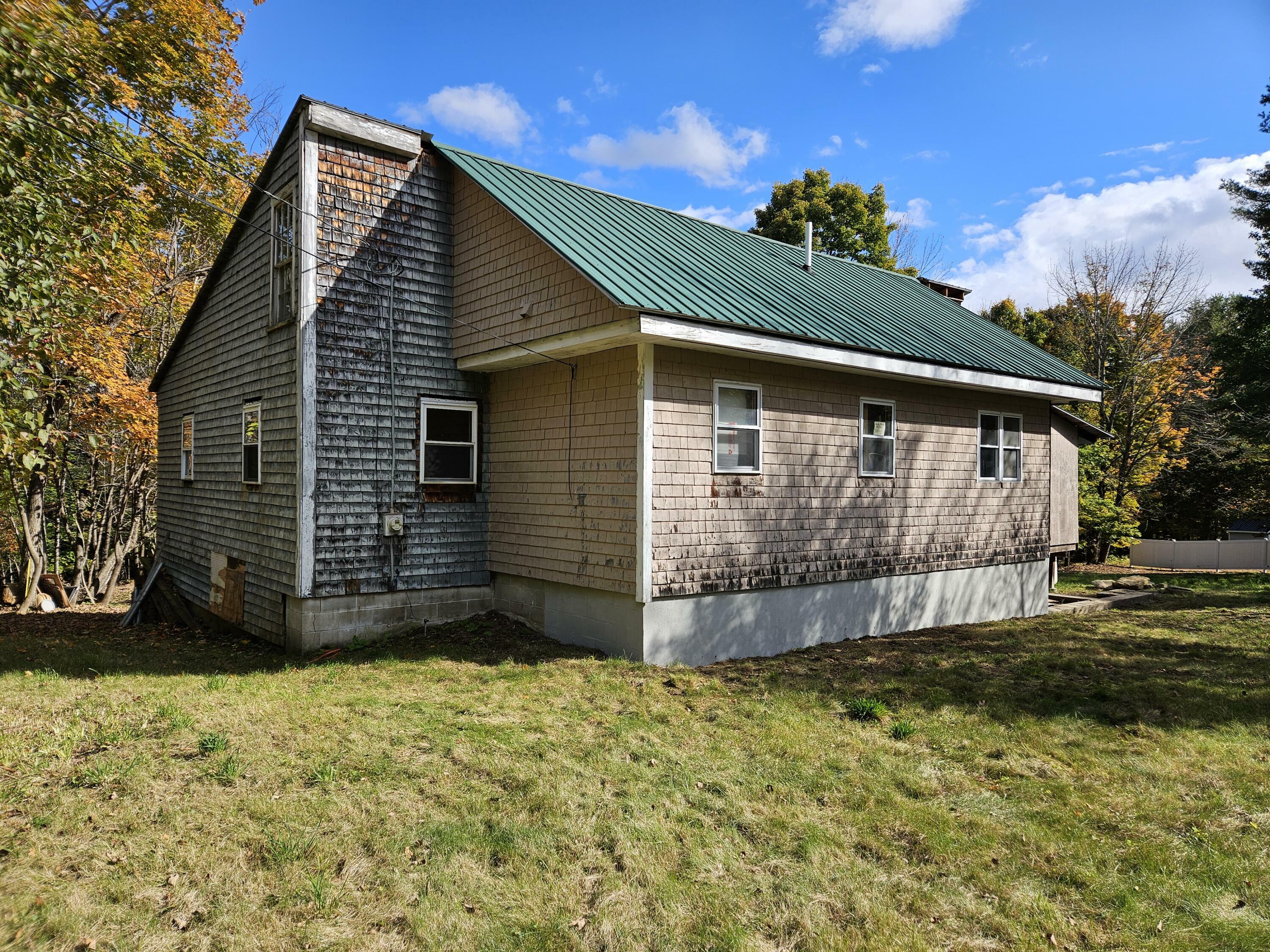 Property Photo:  479 Elm Hill Road  ME 04281 