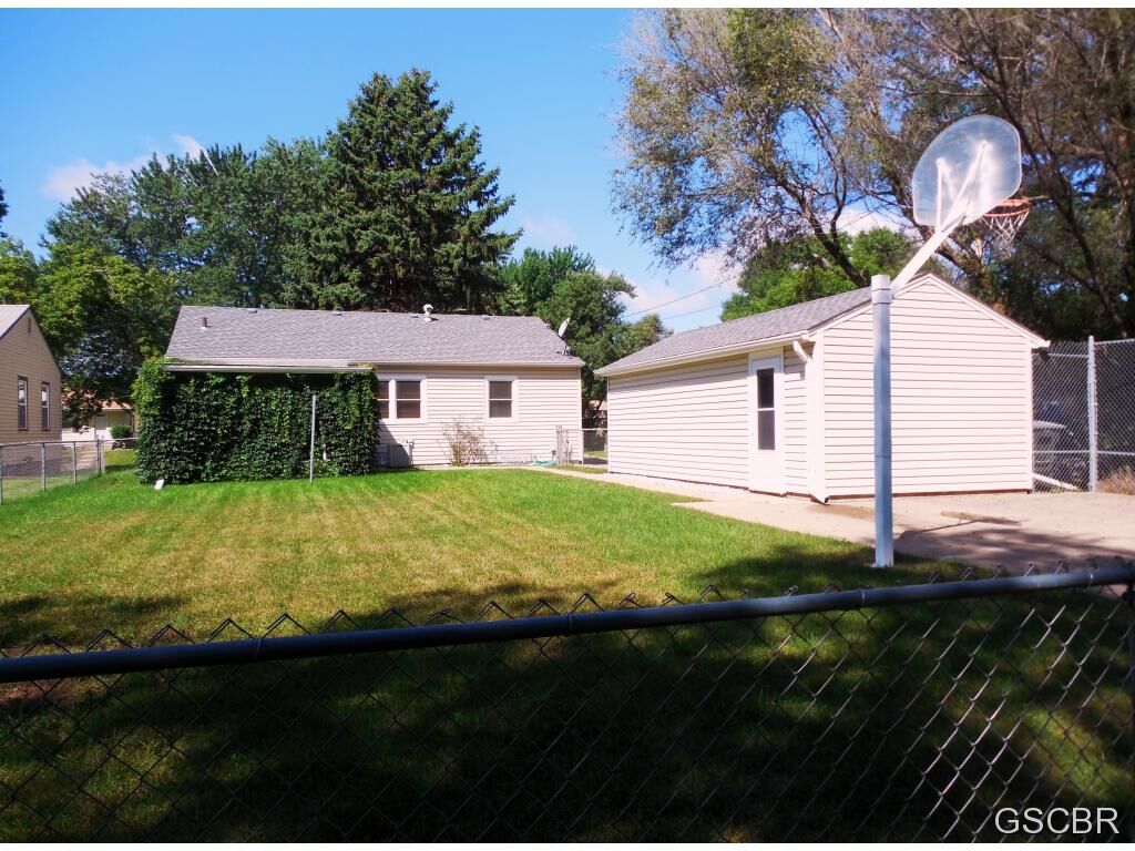 Property Photo:  2900 S Coral  IA 51106 