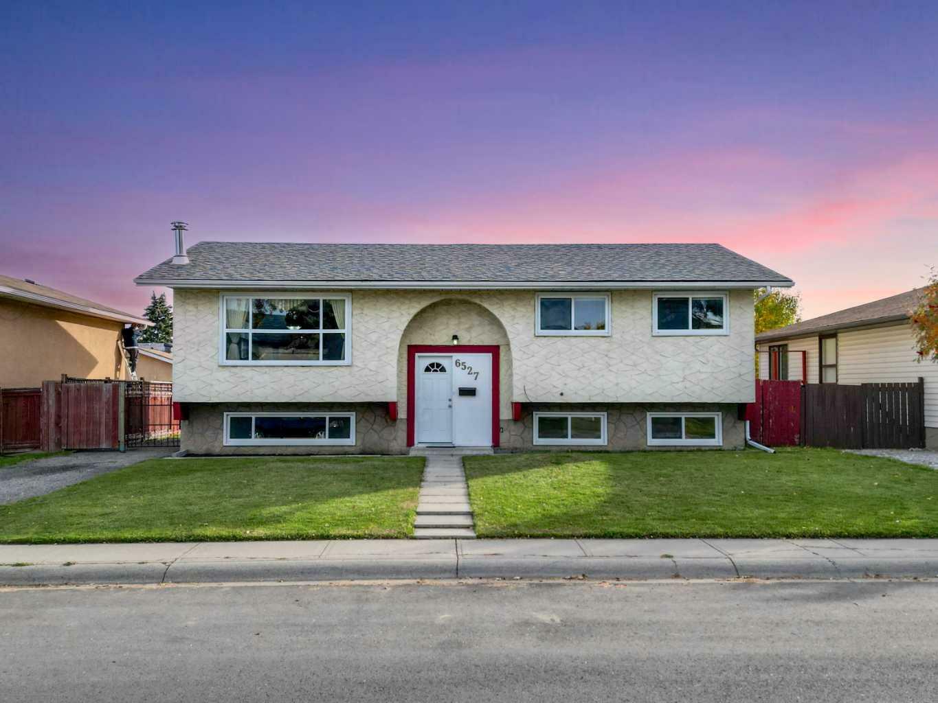 6527 23 Avenue NE  Calgary AB T1Y 1V3 photo