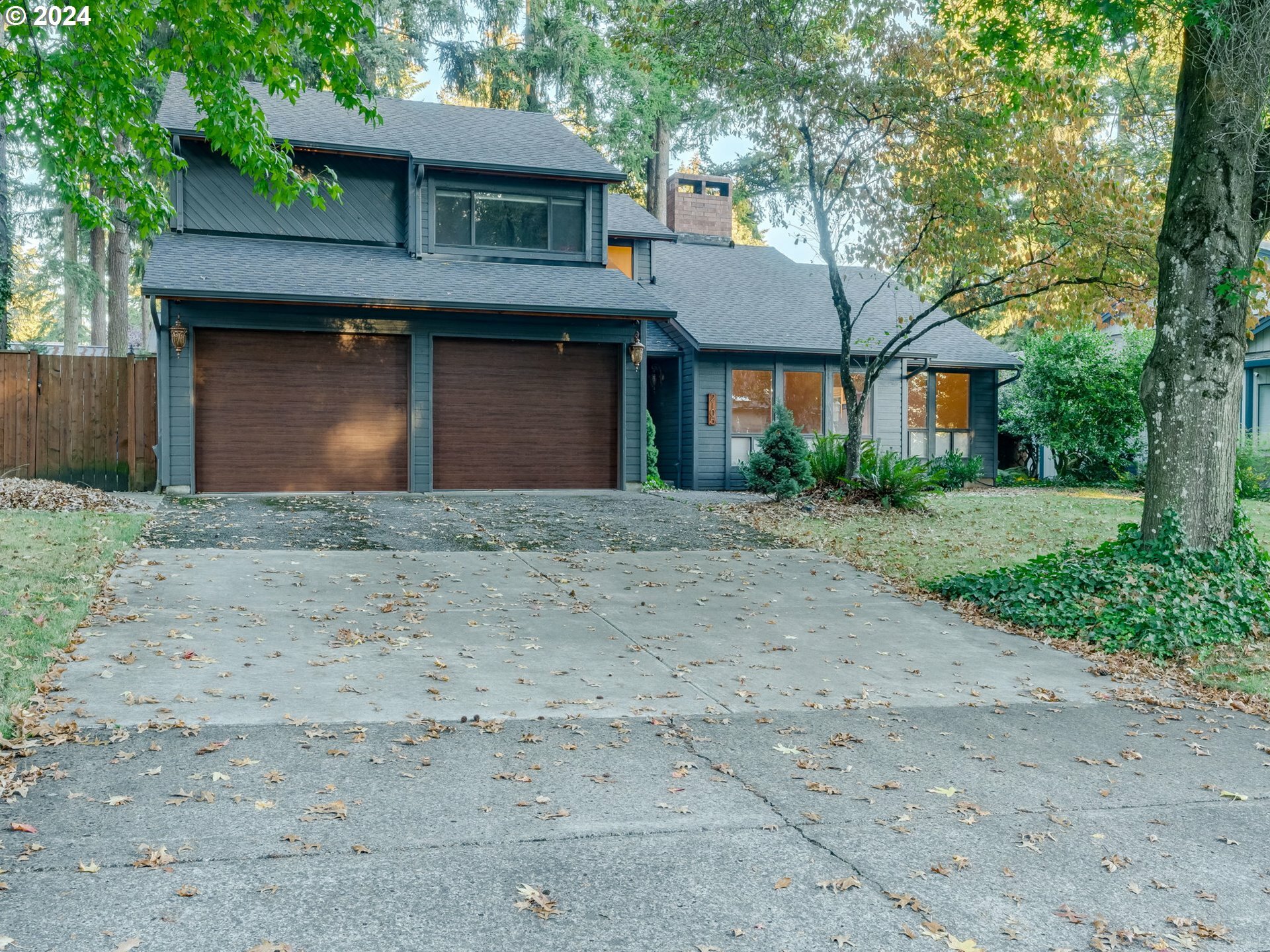 Property Photo:  2105 SE 130th Ave  WA 98683 