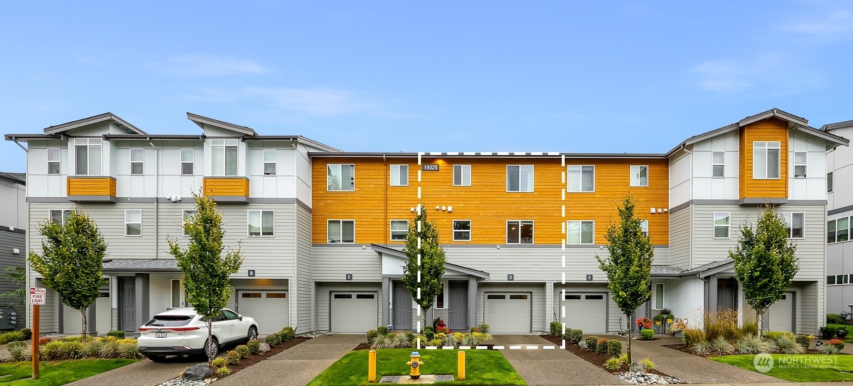 Property Photo: 19325 35th Drive SE D WA 98012