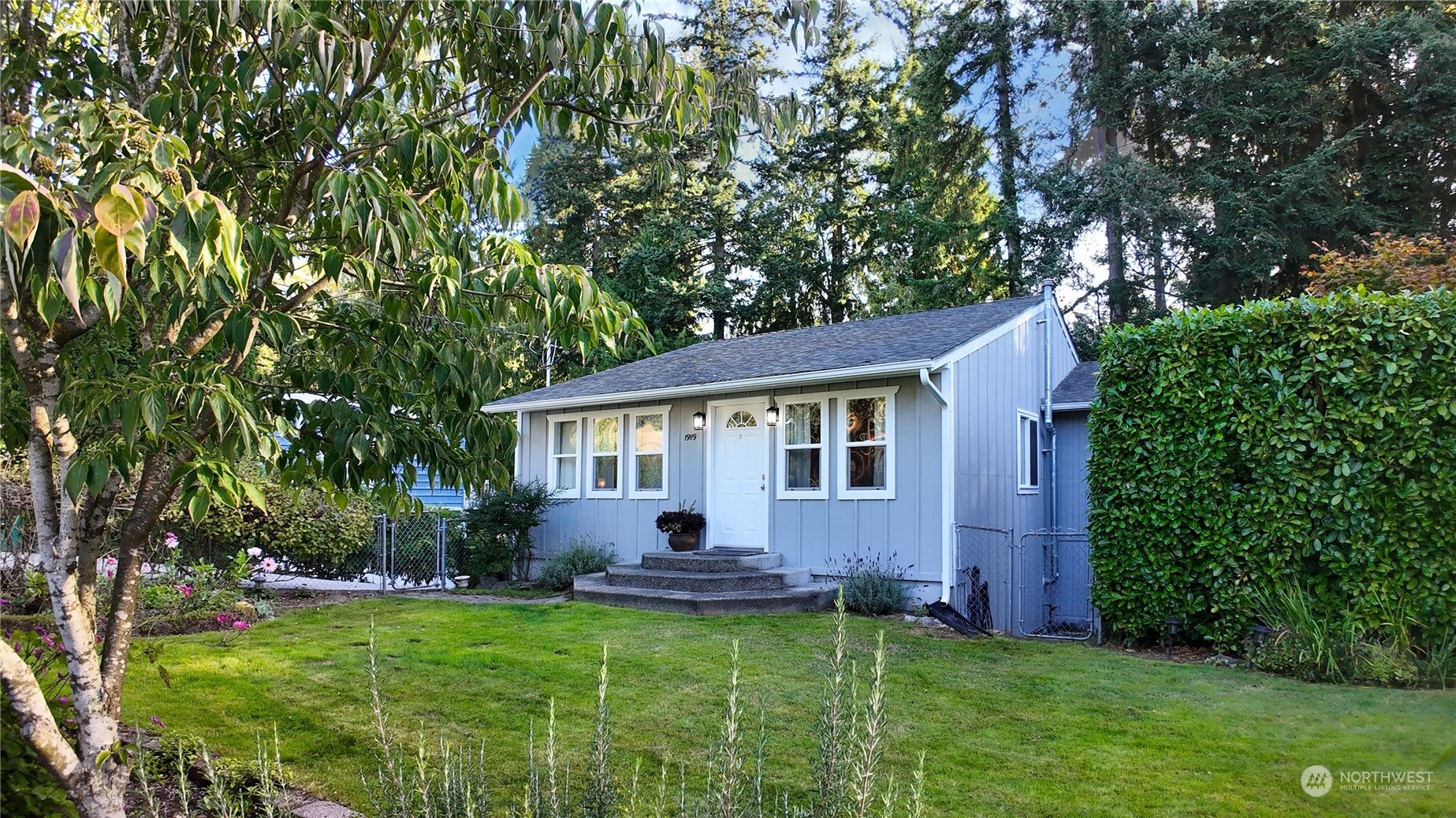 Property Photo:  19119 46th Ave W  WA 98125 