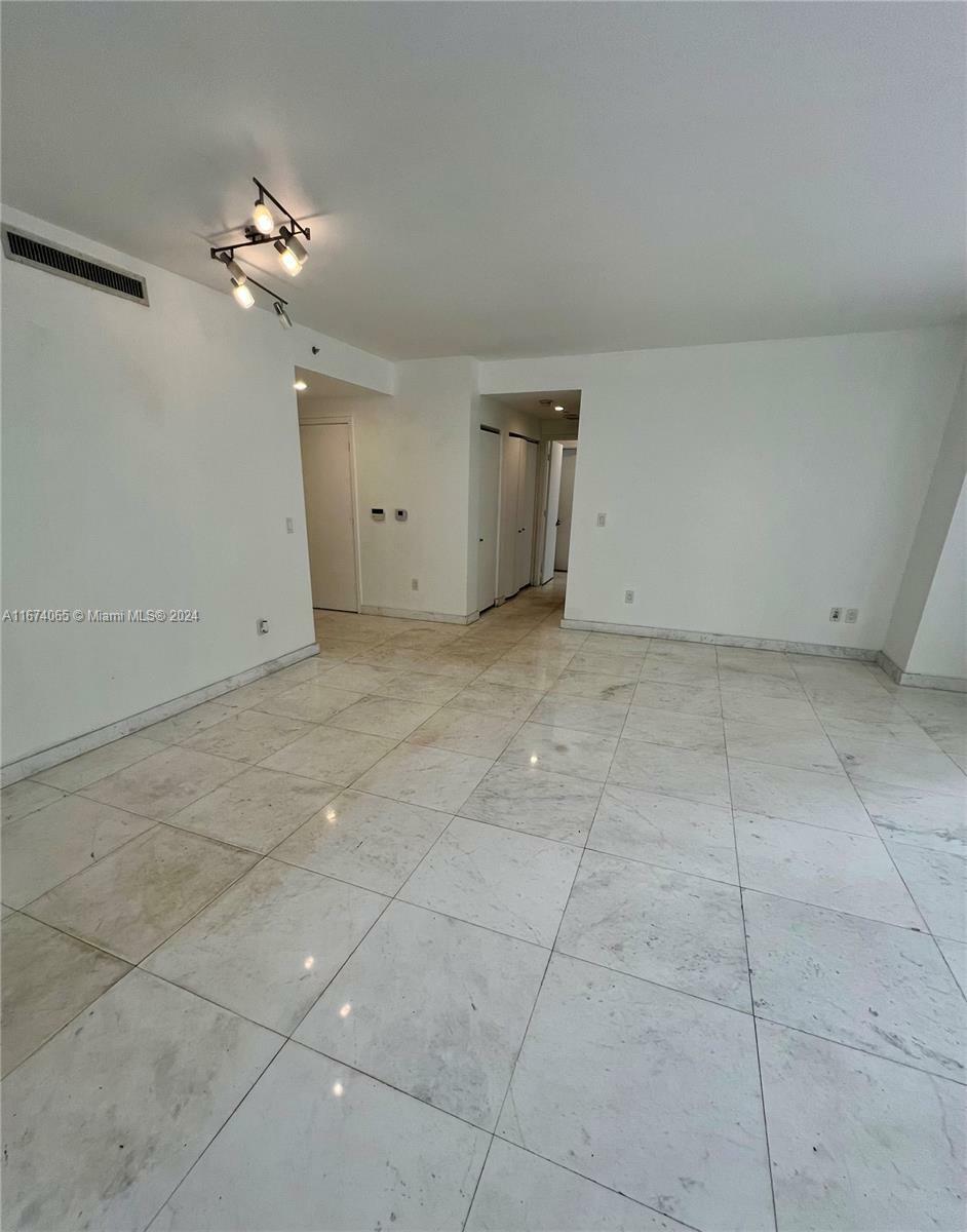 Property Photo:  901 Brickell Key Blvd 603  FL 33131 