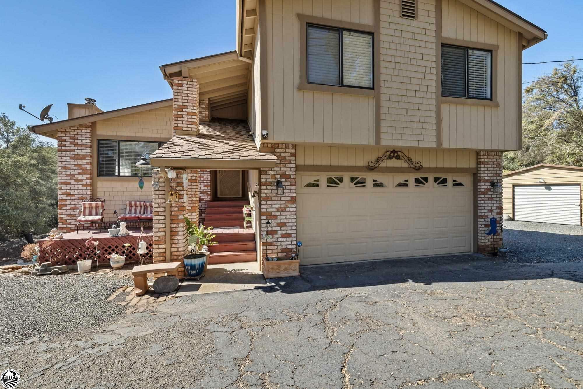 Property Photo:  11858 Campo Seco Road  CA 95370 