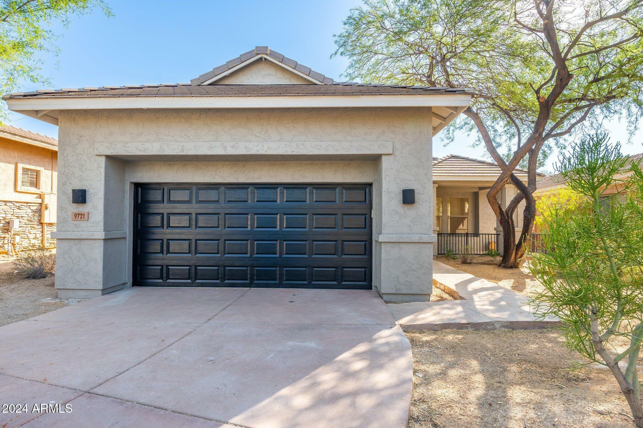 9721 E Flathorn Drive  Scottsdale AZ 85255 photo