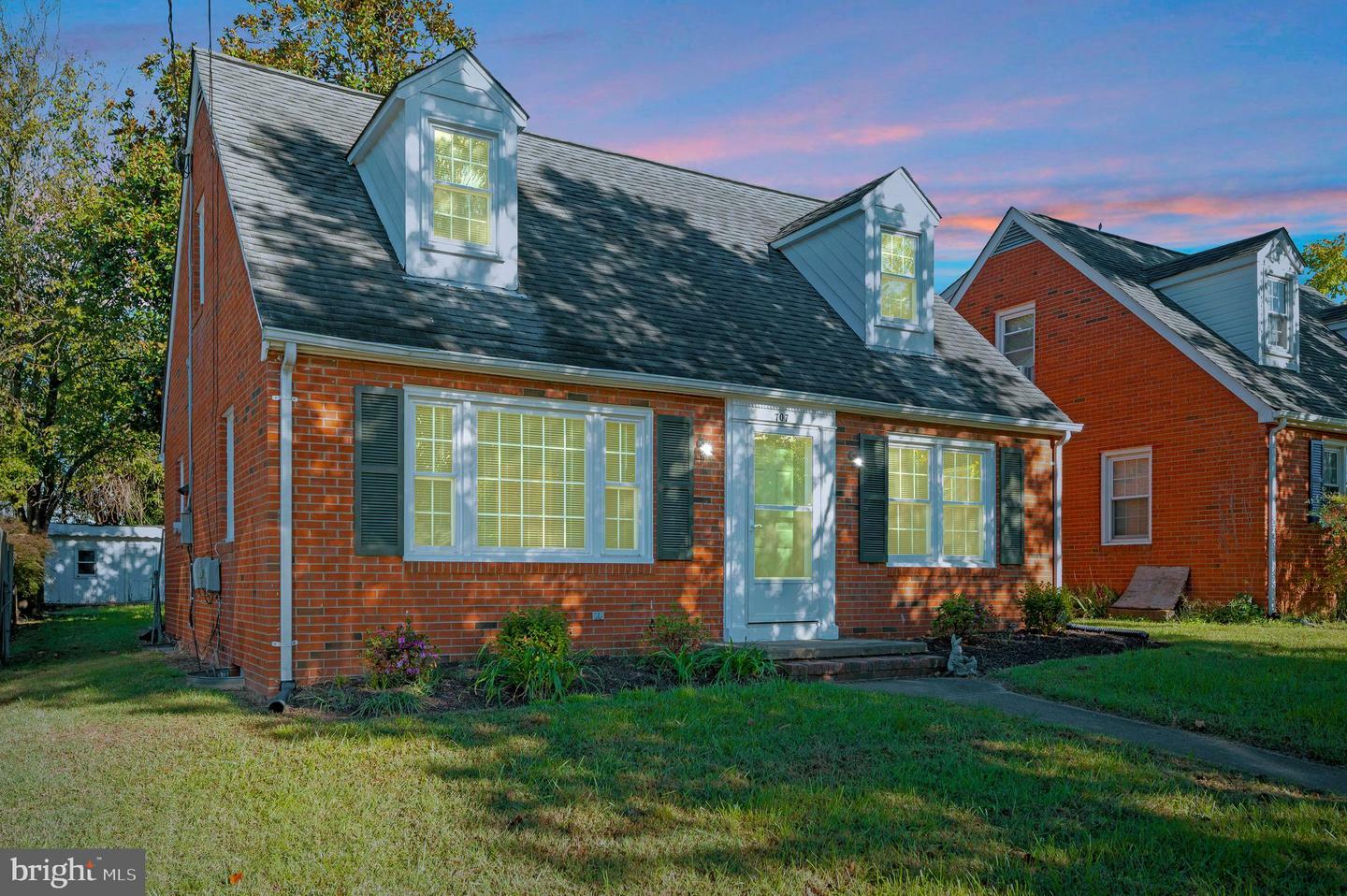 Property Photo:  707 Virginia Avenue  VA 22401 