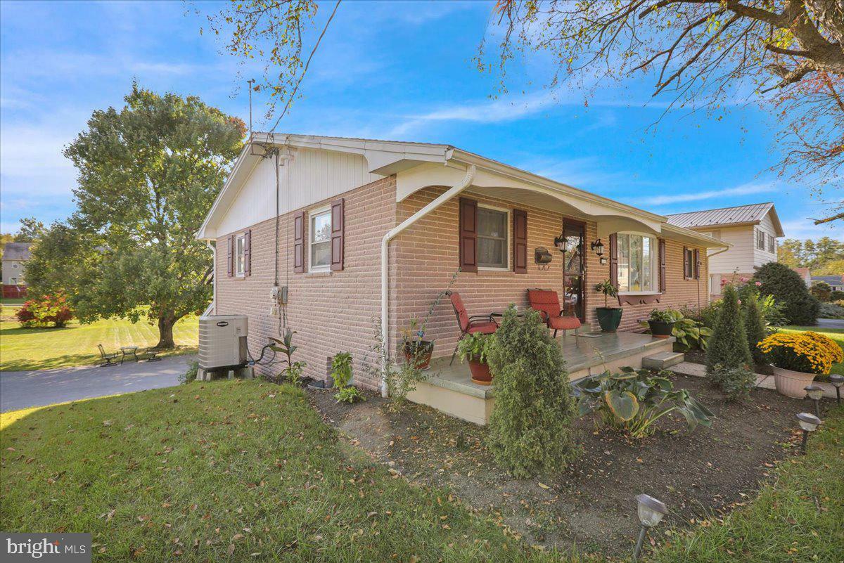 Property Photo:  534 W High Street  PA 19567 