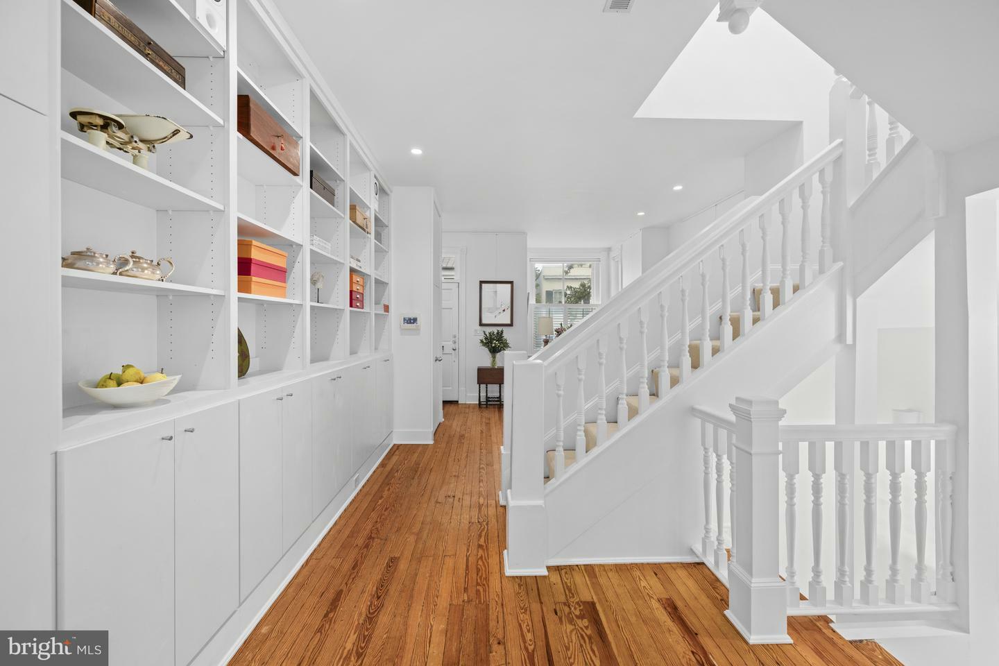 Property Photo:  1506 33rd Street NW  DC 20007 