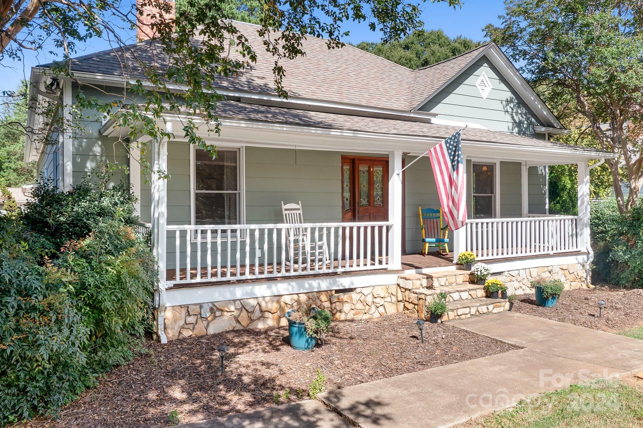 Property Photo:  114 Holbrook Street  NC 28078 