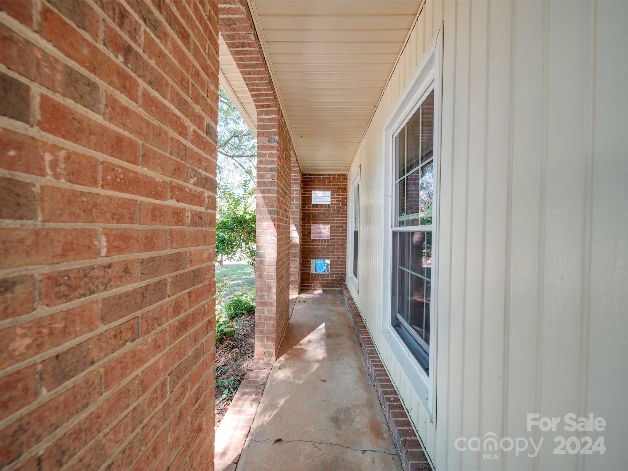 Property Photo:  306 Greenwood Place  NC 28012 