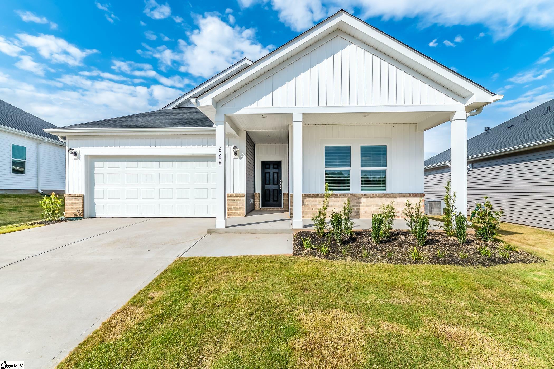 Property Photo: 668 Orsman Trail SC 29388