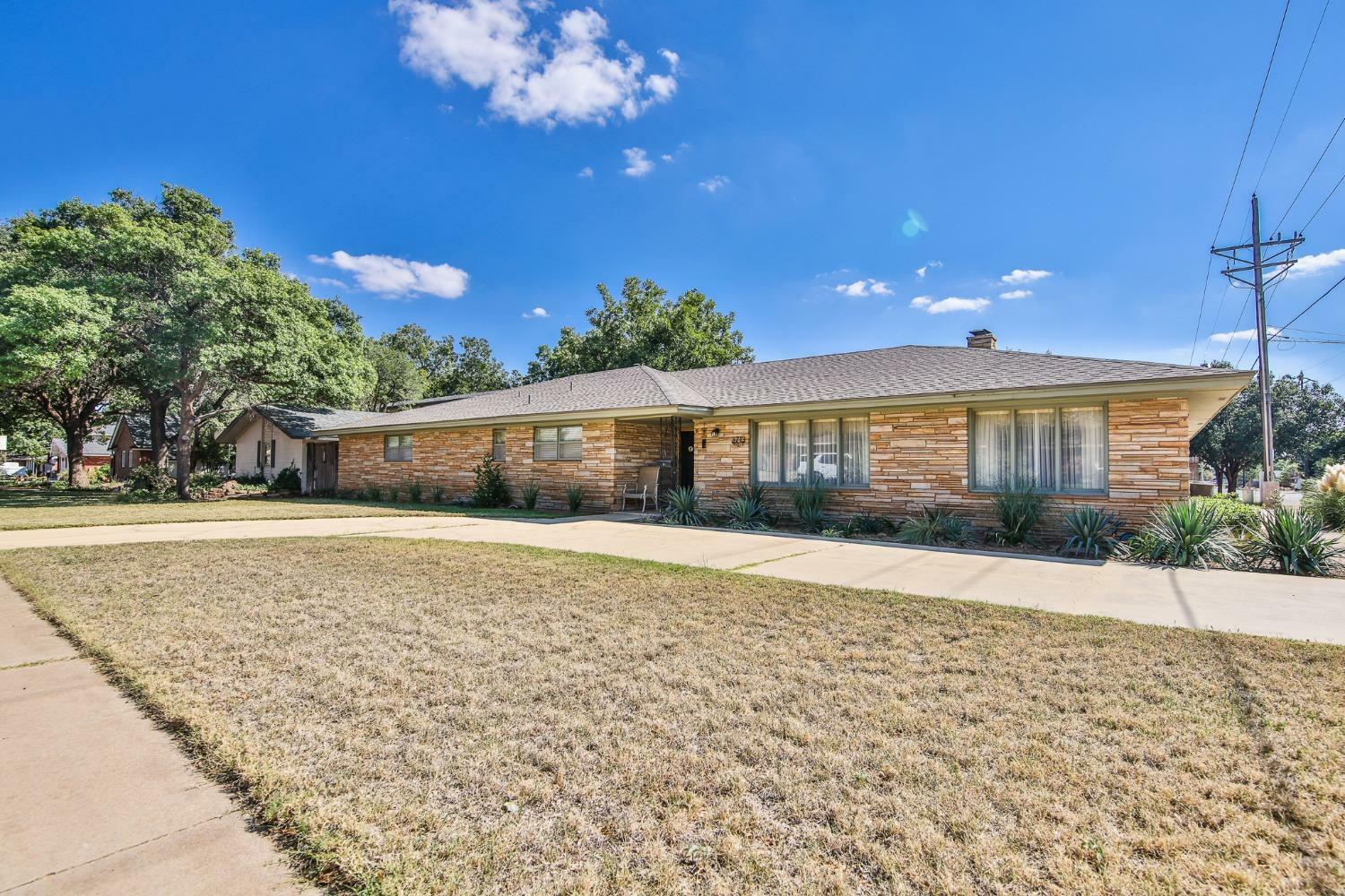 Property Photo:  3713 68th Street  TX 79413 