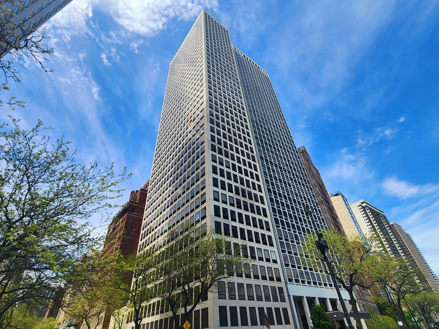 Property Photo:  1100 N Lake Shore Drive 9B  IL 60611 