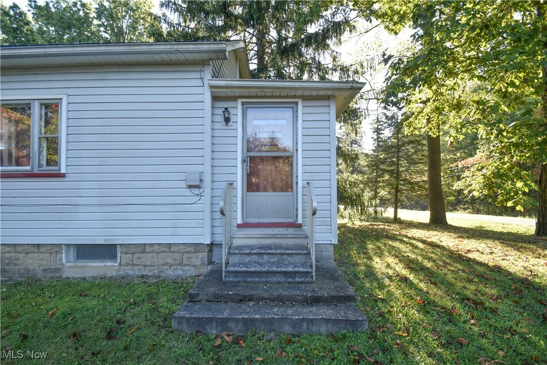 Property Photo:  5382 W Webb Road  OH 44515 