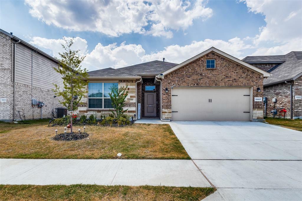 Property Photo:  15837 Culford Lane  TX 76247 