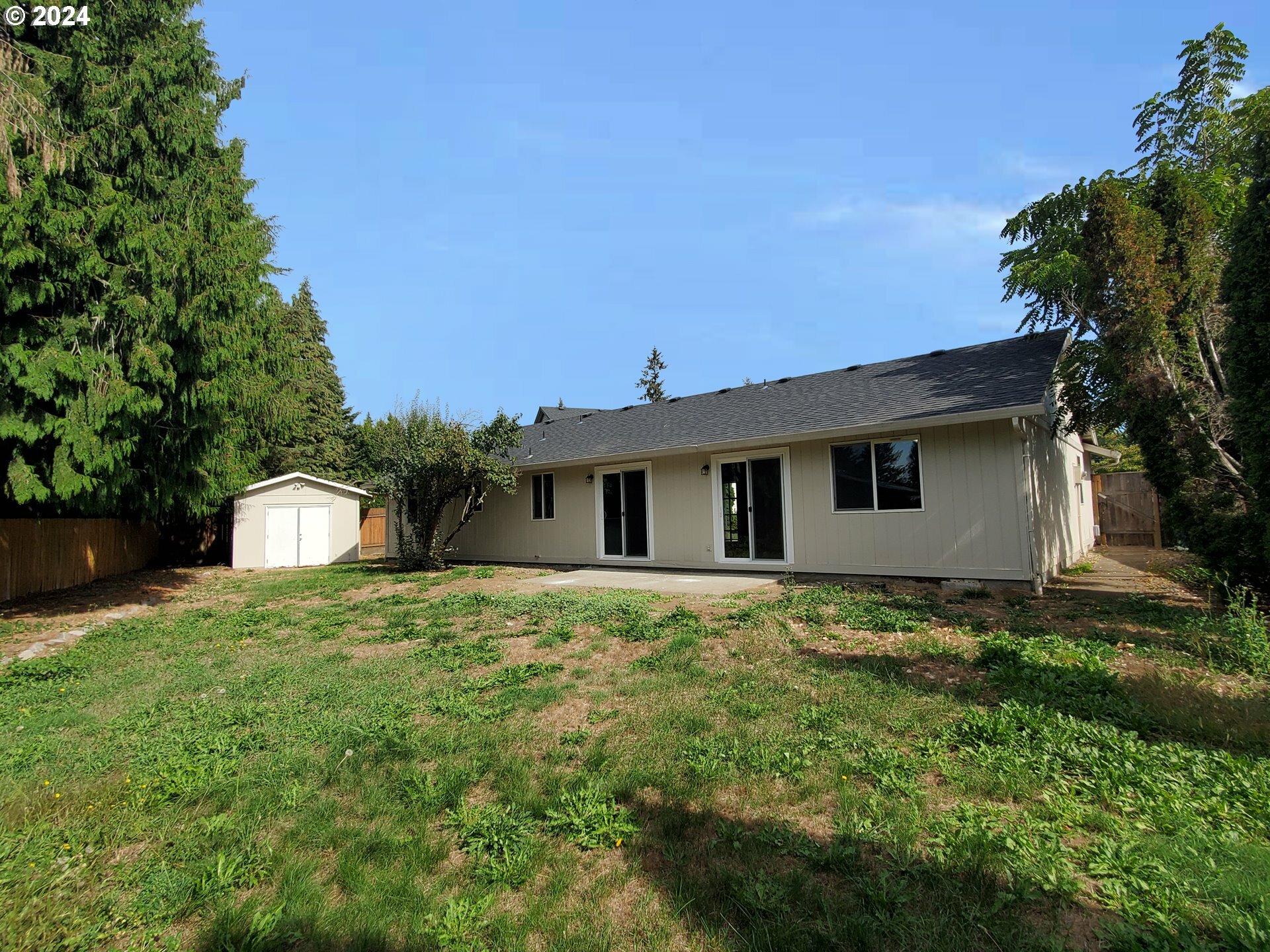 Property Photo:  3912 NE 136th Ct  WA 98682 