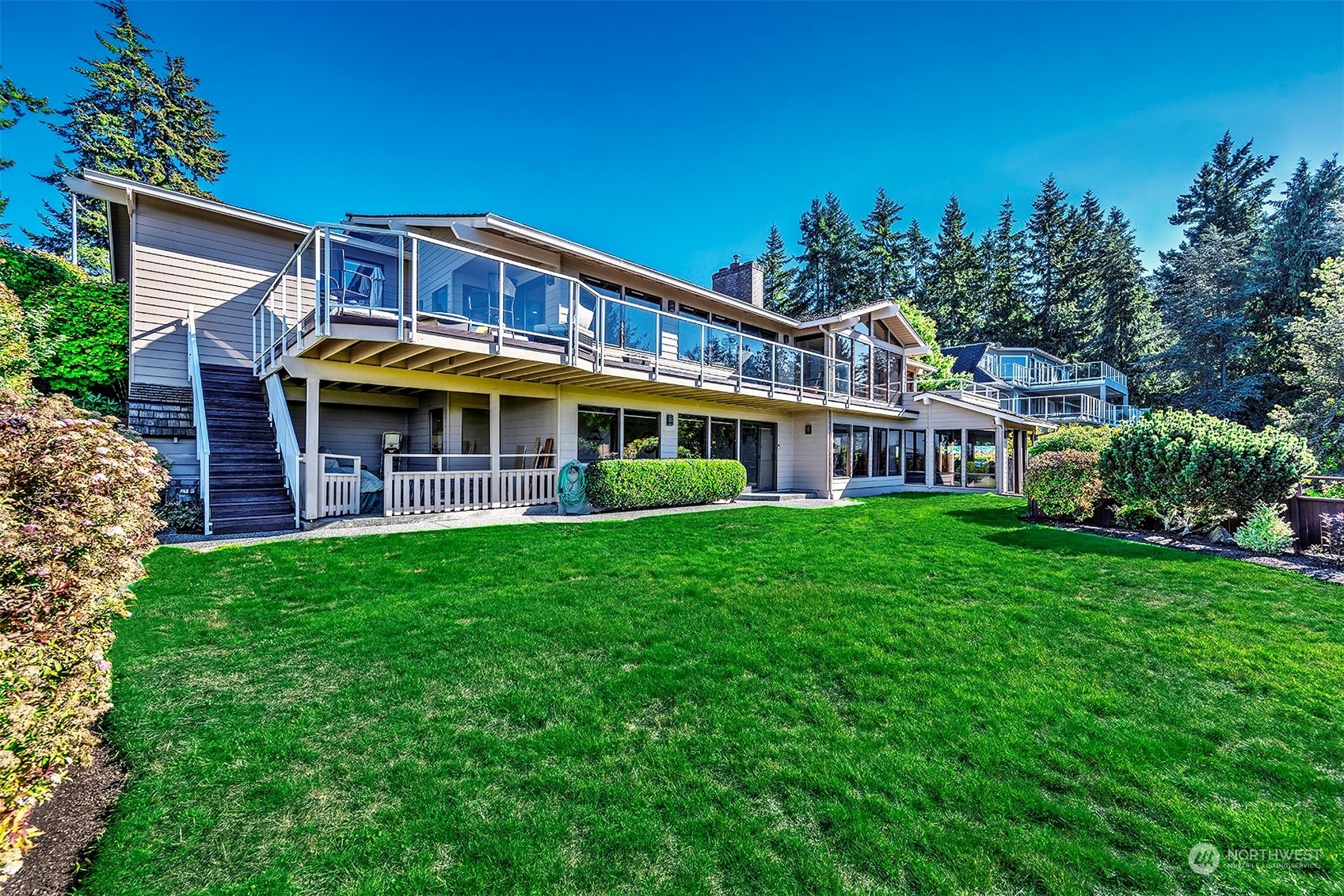 127 Skyline Drive  Edmonds WA 98020 photo