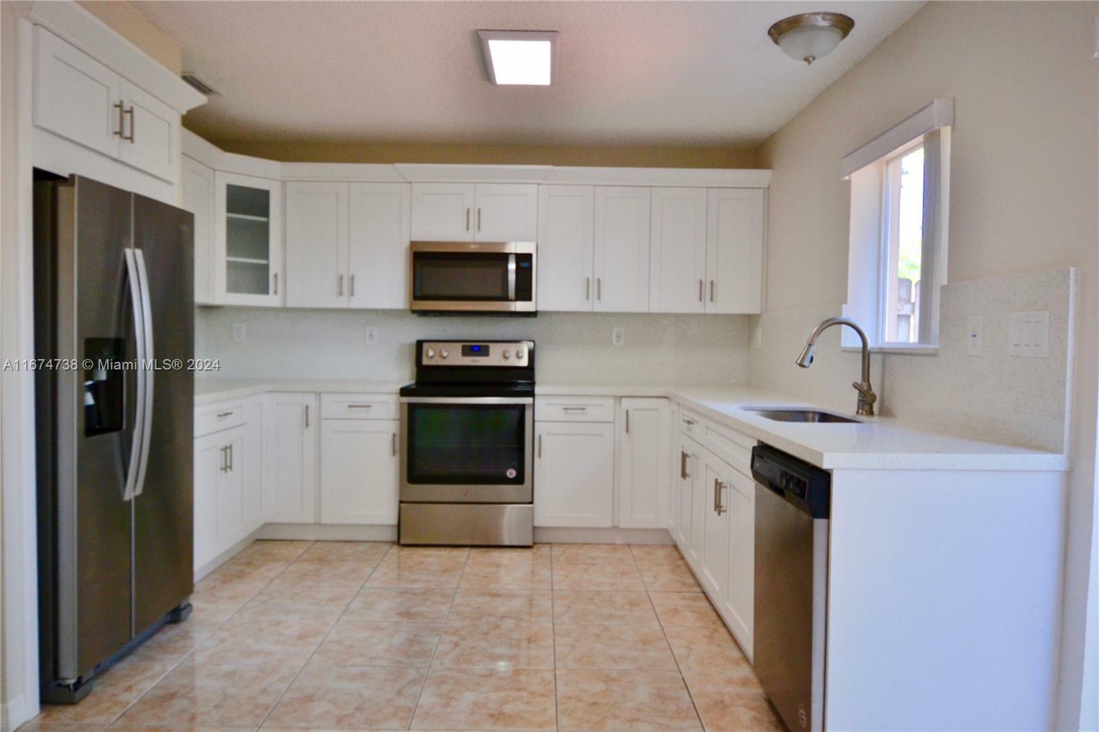 Property Photo:  13925 SW 176th Ln  FL 33177 