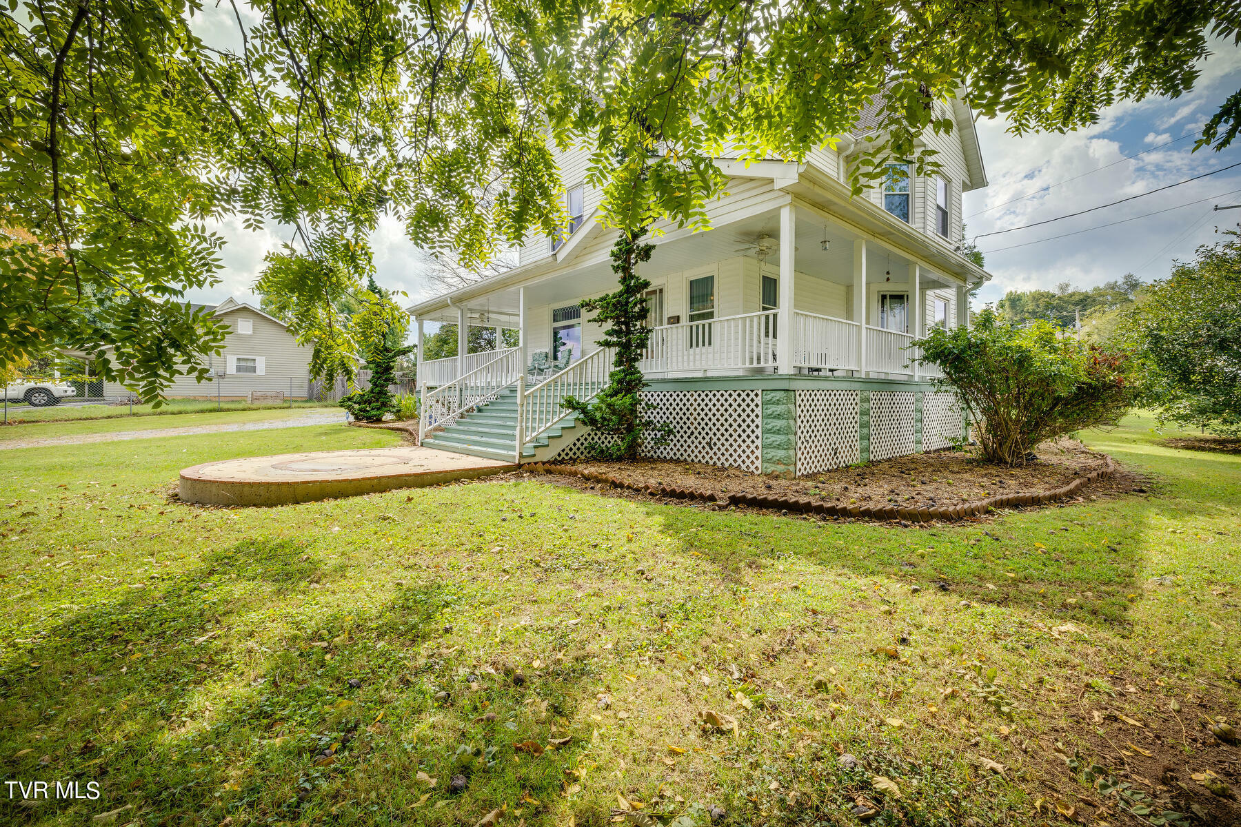 Property Photo:  604 Maple Street  TN 37643 