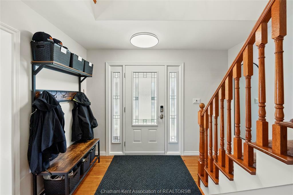 Property Photo:  29 Balmoral Place  ON N8A 2E2 