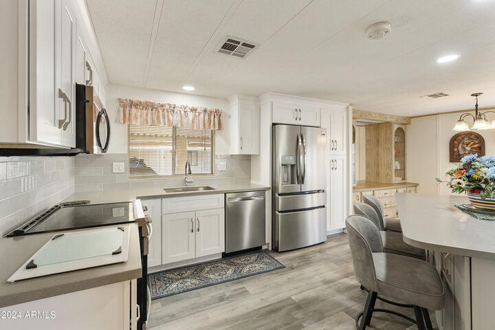 Property Photo:  745 S 82nd Way  AZ 85208 