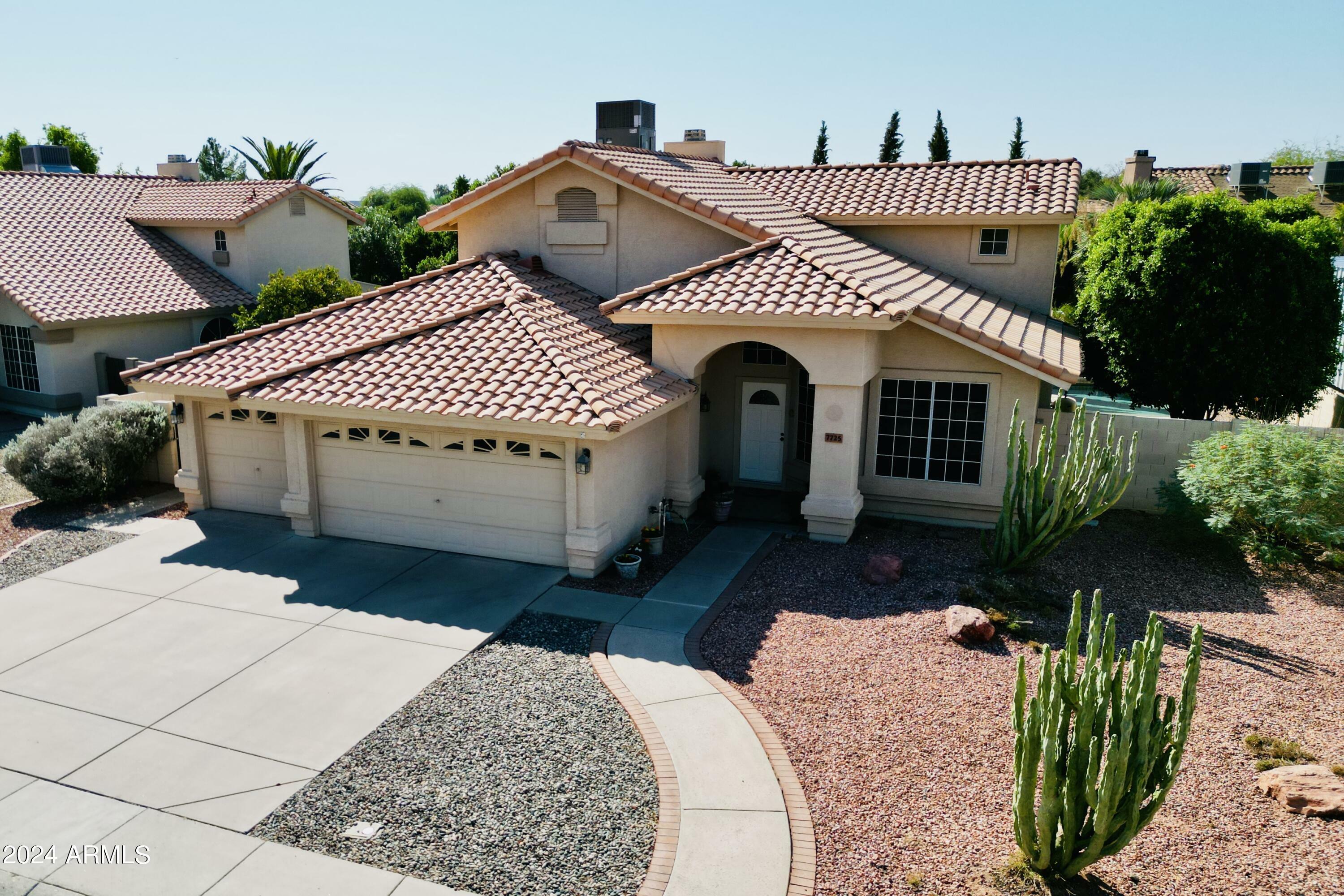 Property Photo:  7725 W Crocus Drive  AZ 85381 