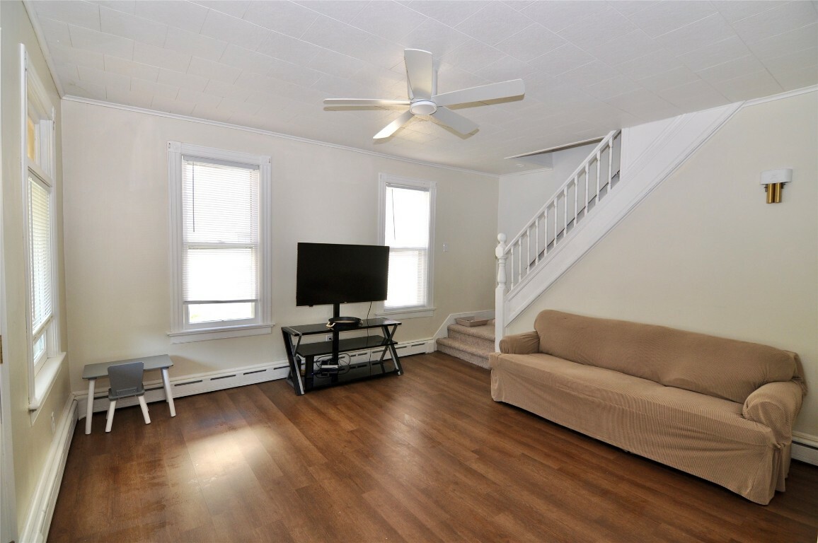 Property Photo:  7 Pearl Avenue  NY 13903 