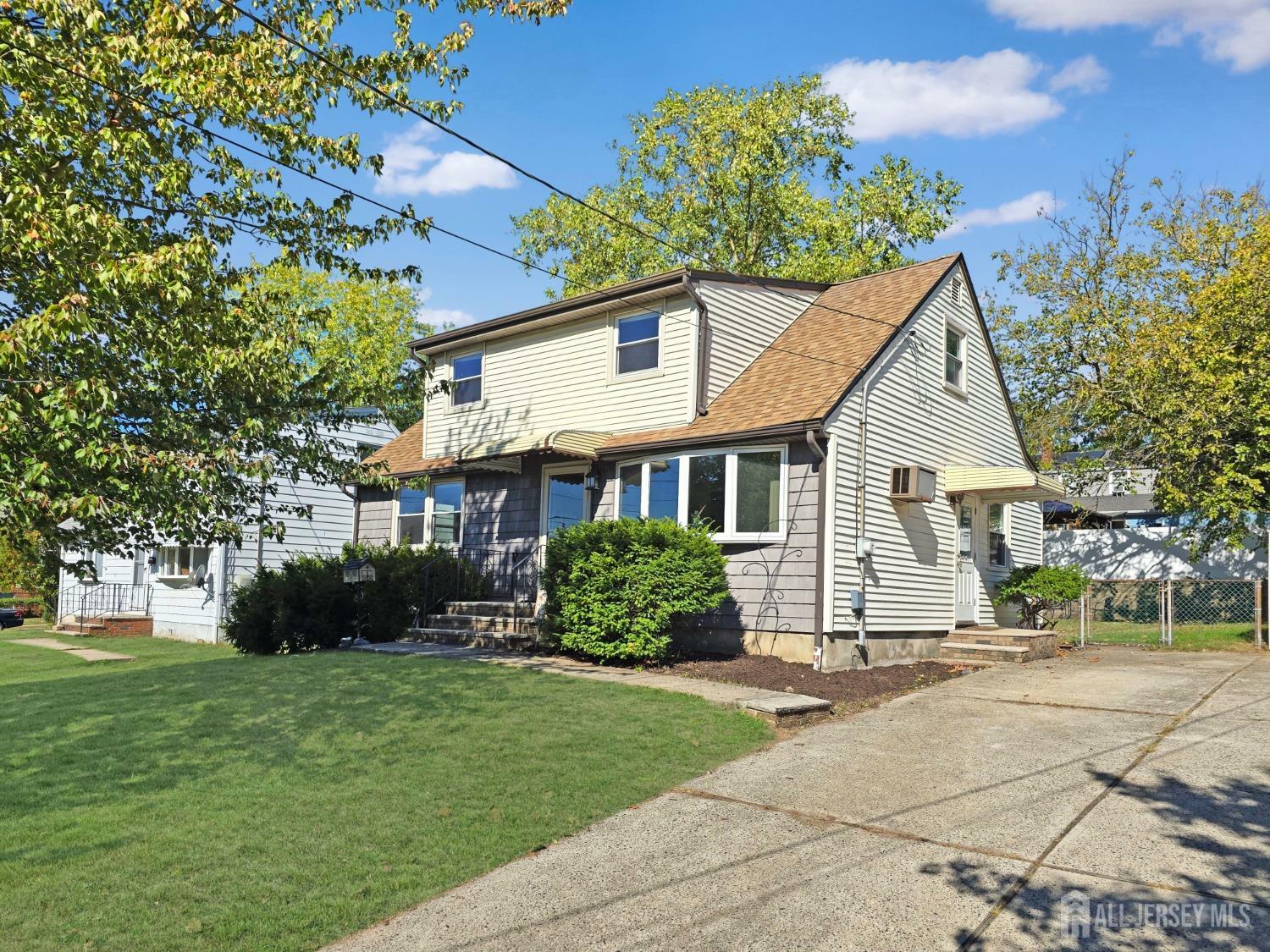 Property Photo:  96 Worden Avenue  NJ 08861 