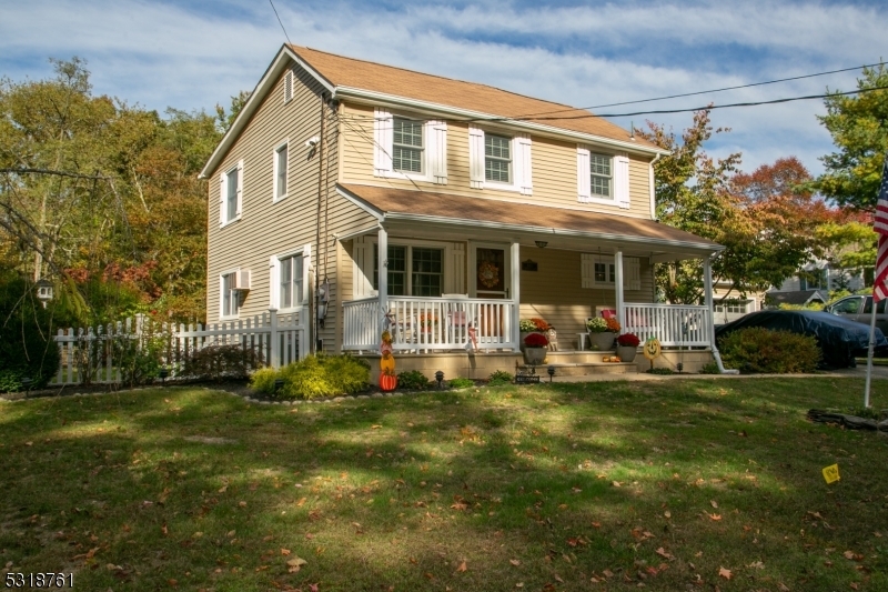 Property Photo:  840 Farmingdale Rd  NJ 08527 