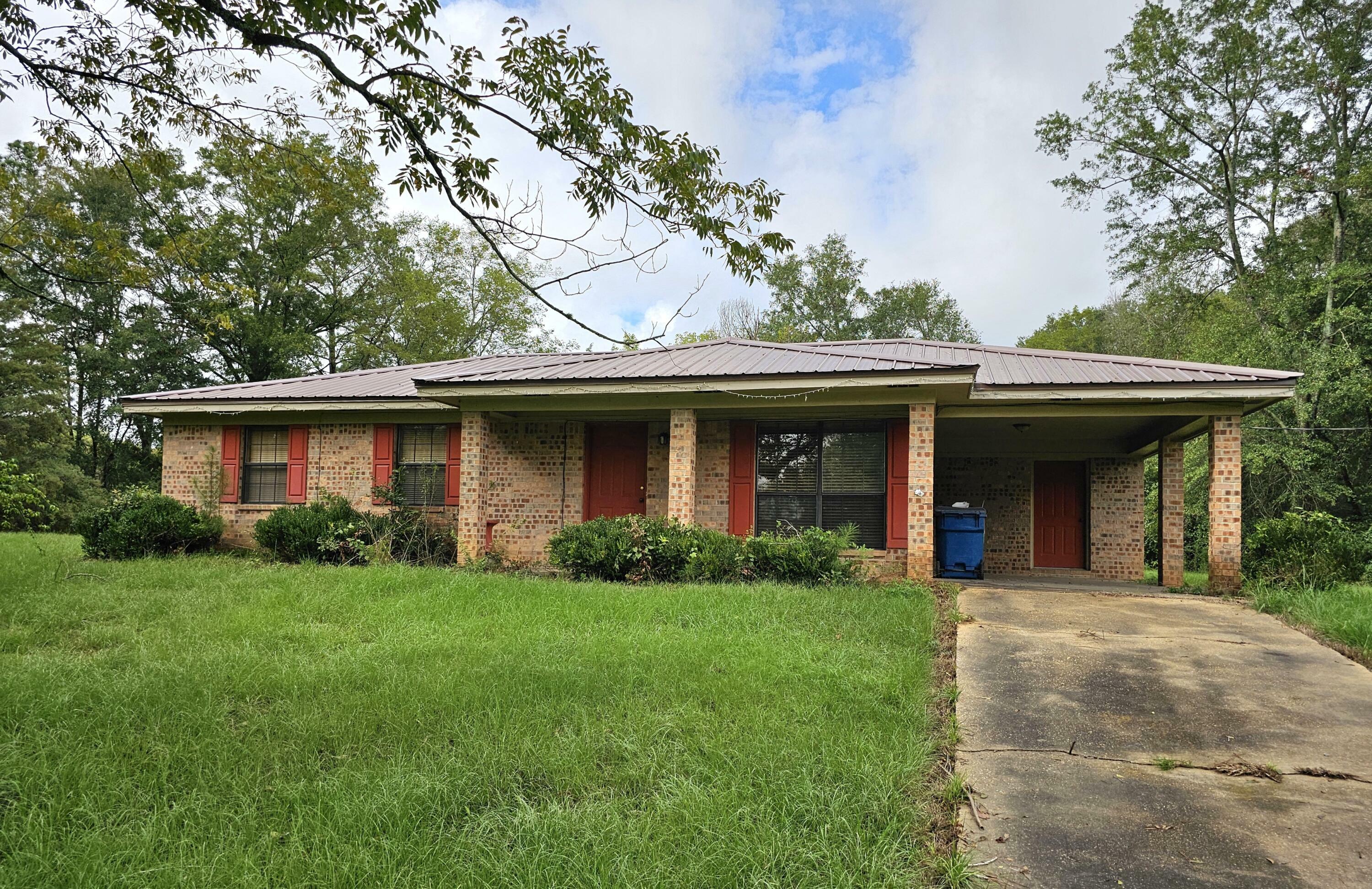 Property Photo:  214 Hall Rd  MS 39341 