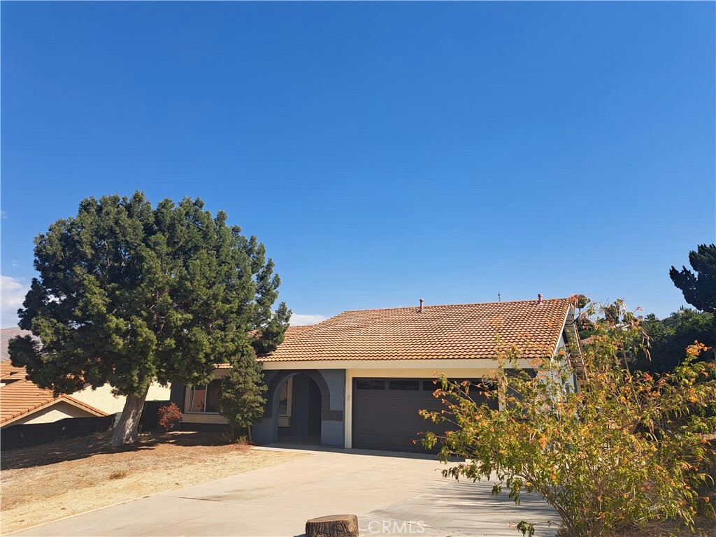 1430 Timberlane Drive  Riverside CA 92506 photo