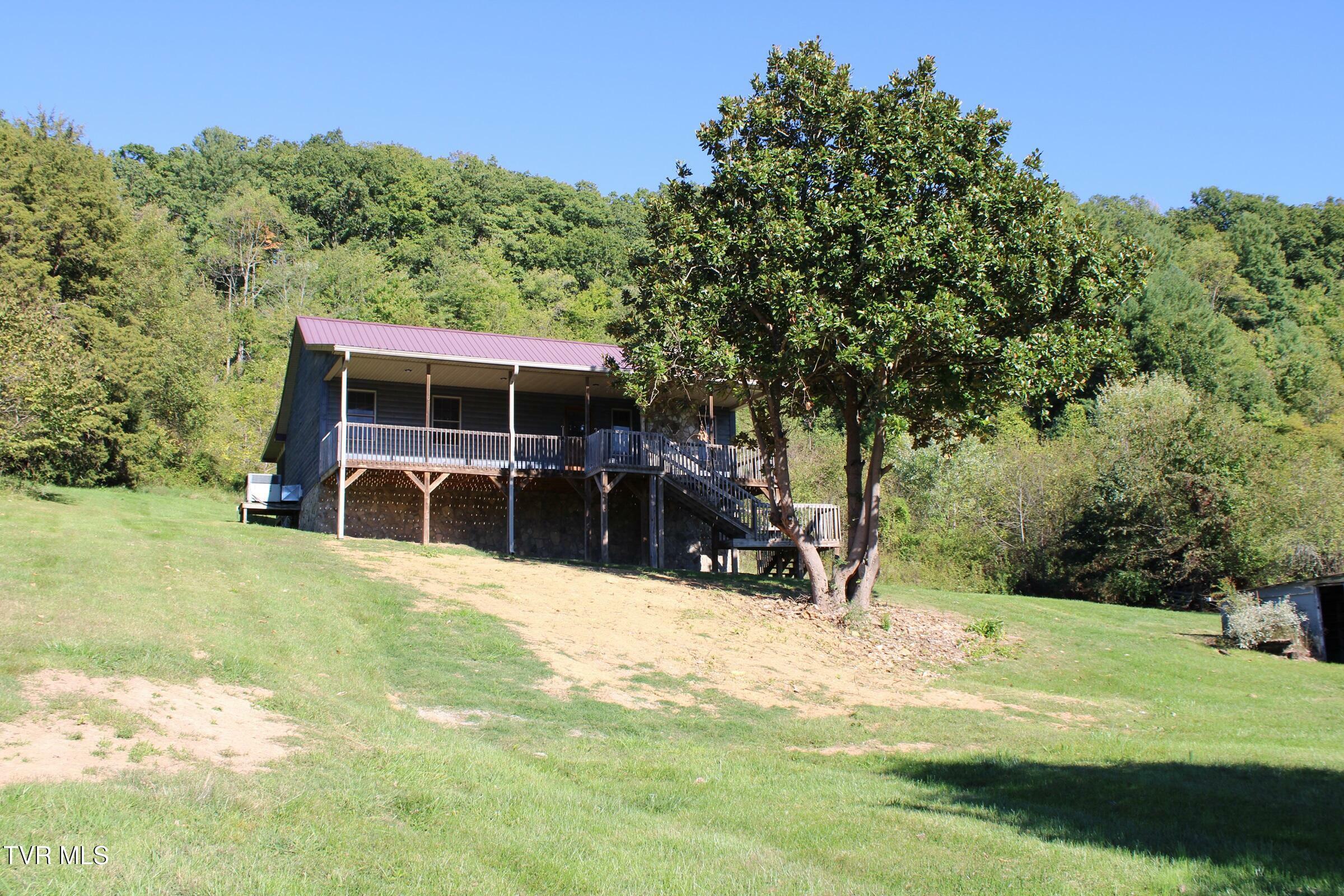 Property Photo:  246 Keenburg Road  TN 37643 