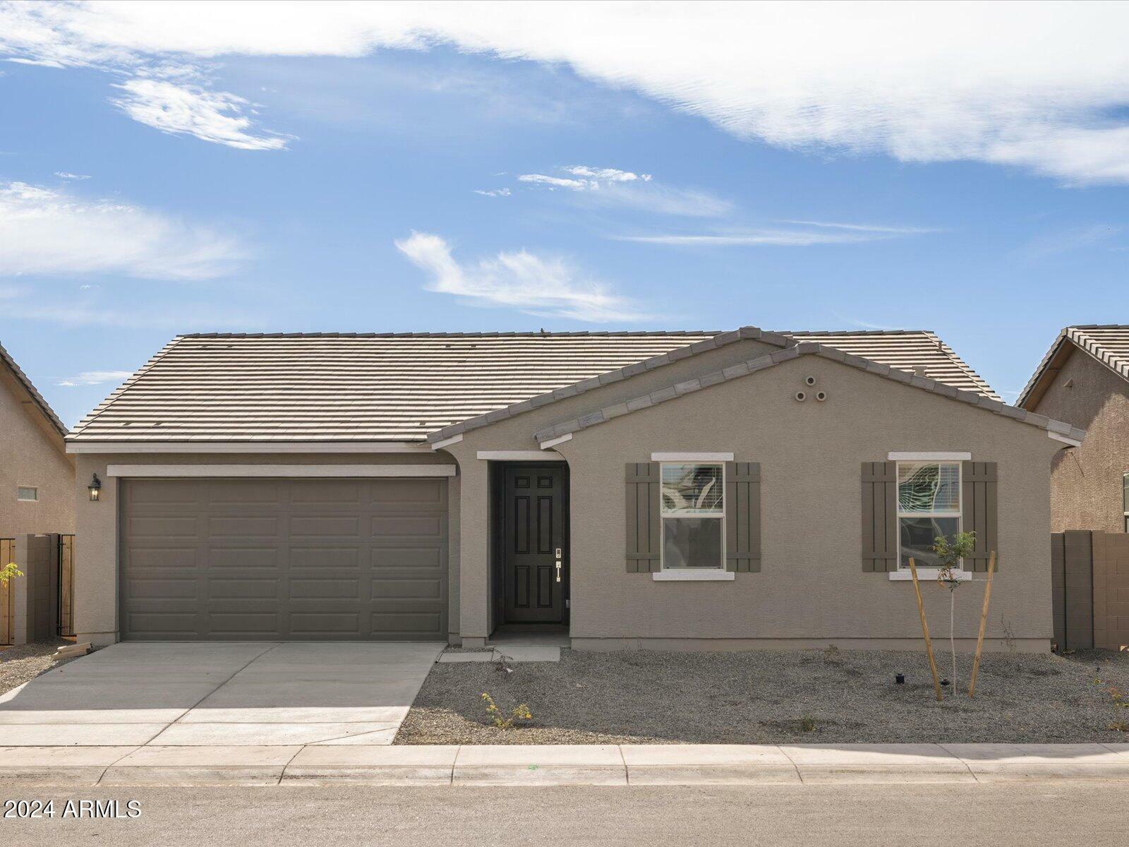 Property Photo:  8639 W Albeniz Place  AZ 85353 