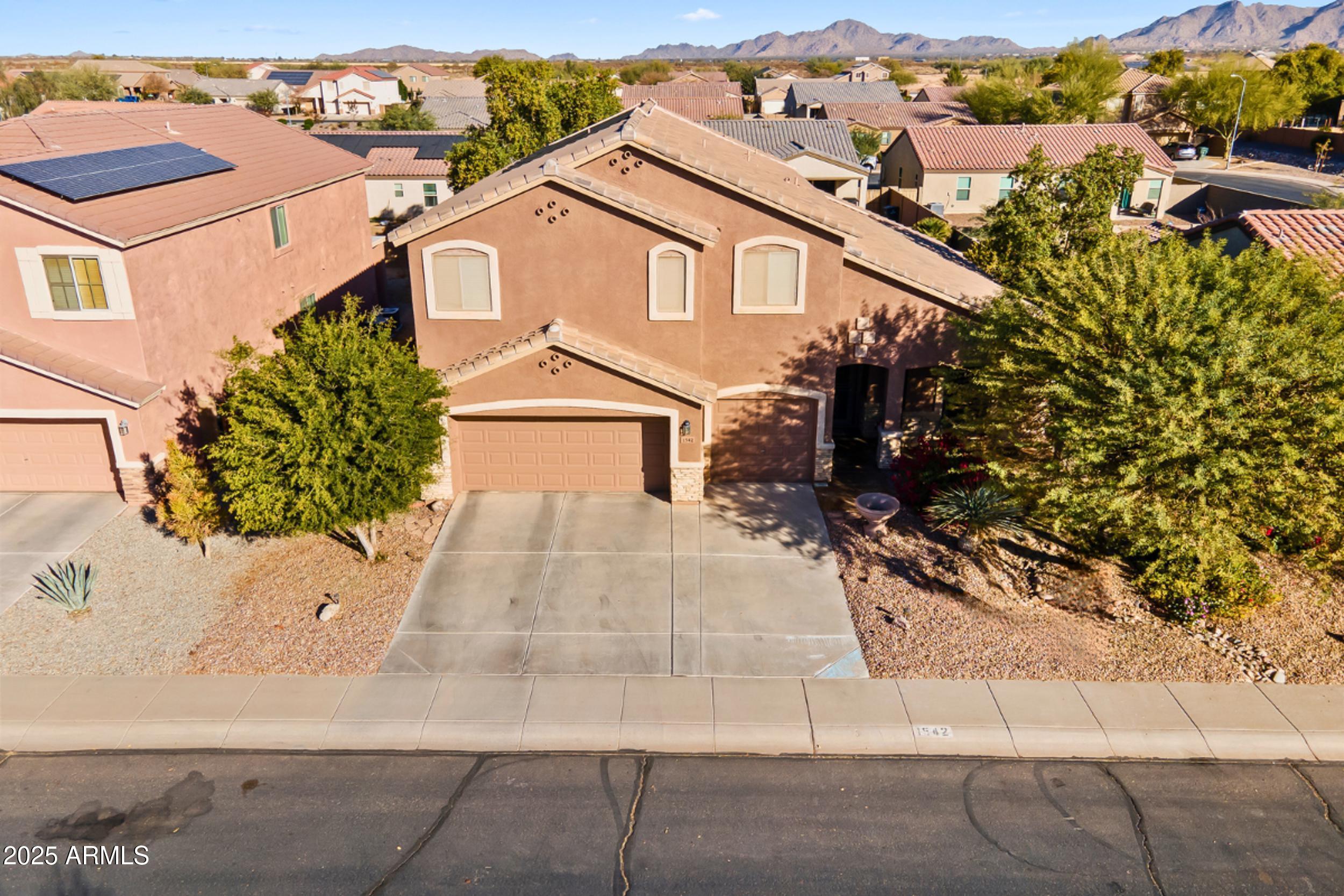 Property Photo: 1542 E Chaparral Place AZ 85122