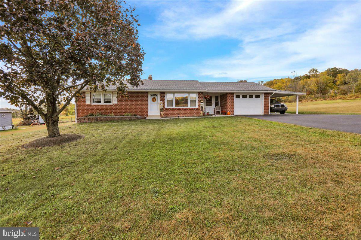 Property Photo:  374 Lobachsville Road  PA 19547 