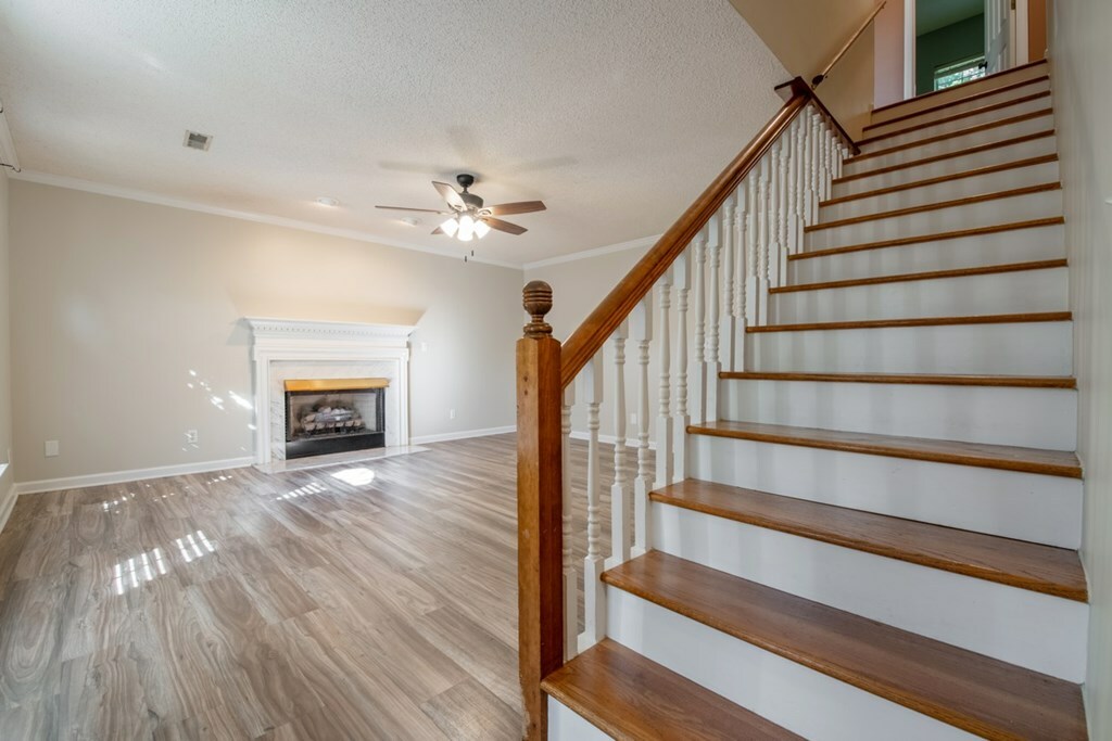 Property Photo:  401 Live Oak Lane  GA 30721 