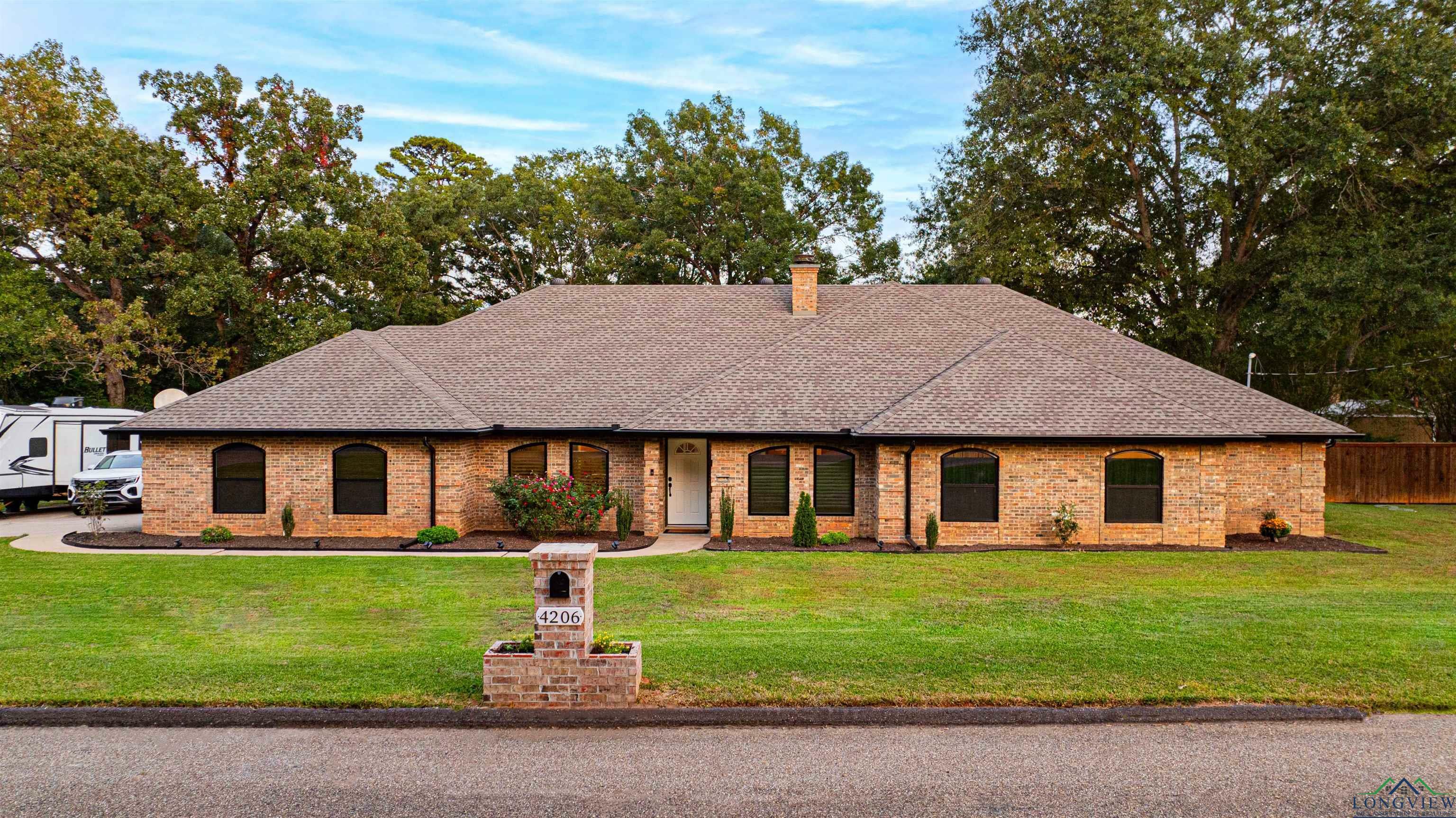 Property Photo:  4206 Eric Ln  TX 75605 