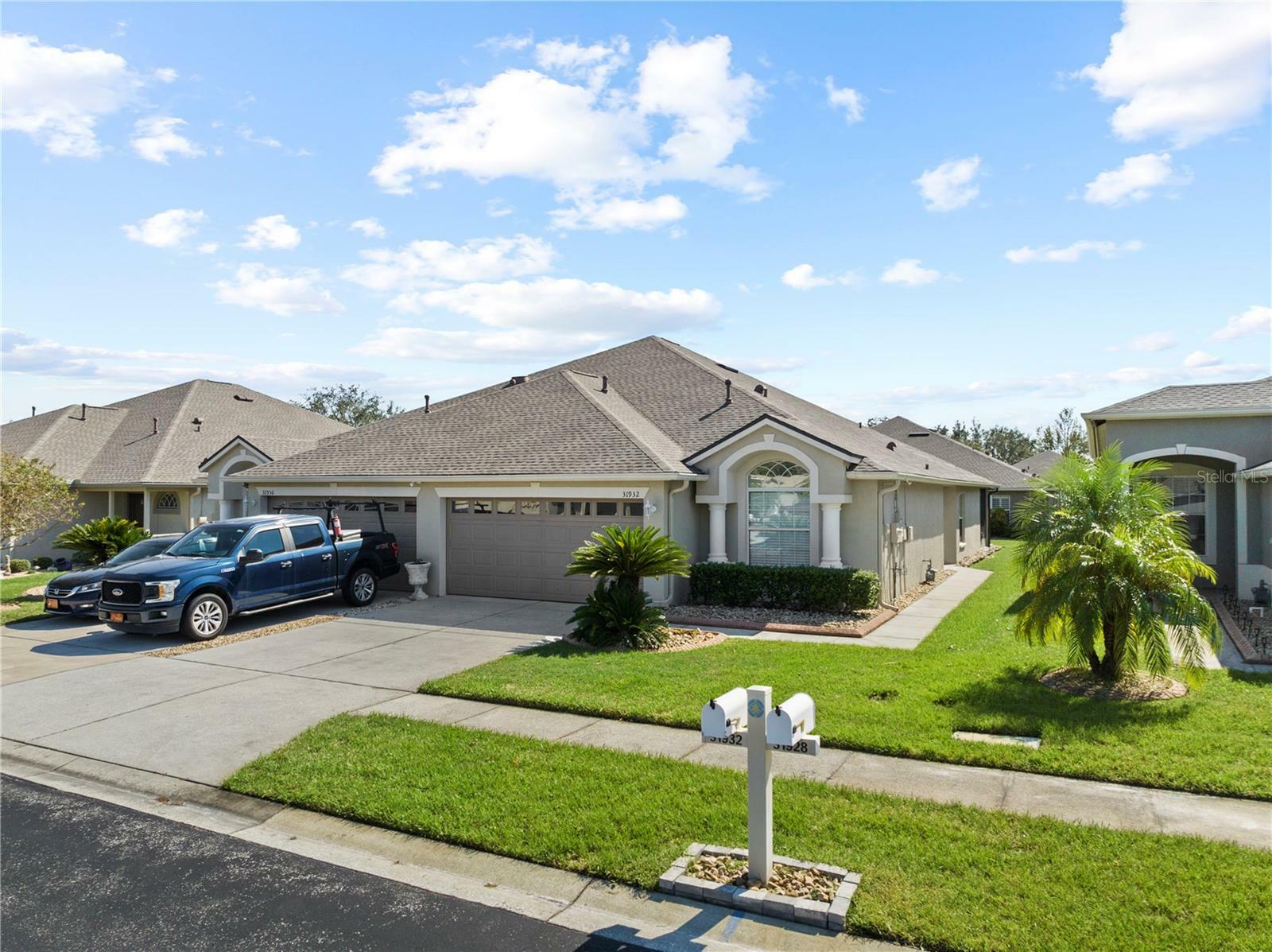 Property Photo:  31932 Stillmeadow Drive  FL 33543 