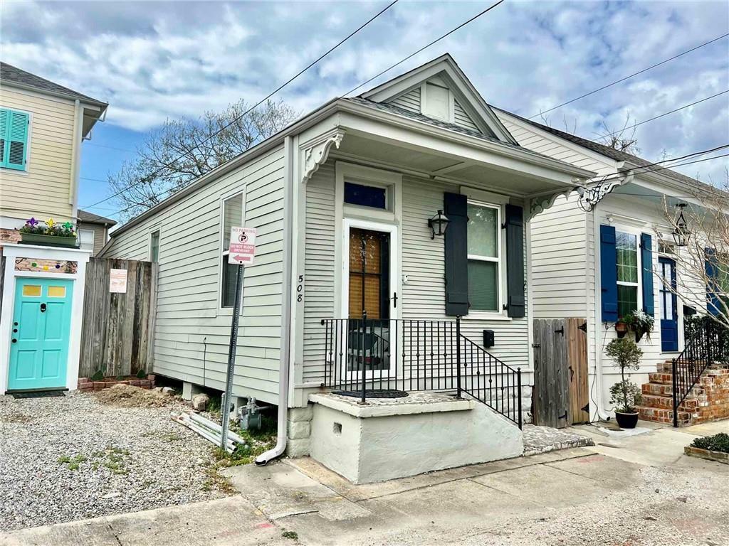 508 Milan Street  New Orleans LA 70115 photo