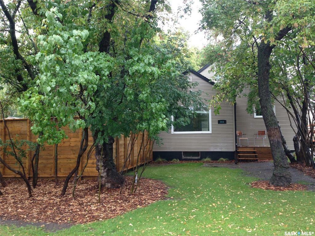 Property Photo:  311 7th Street E  SK S0A 4T0 