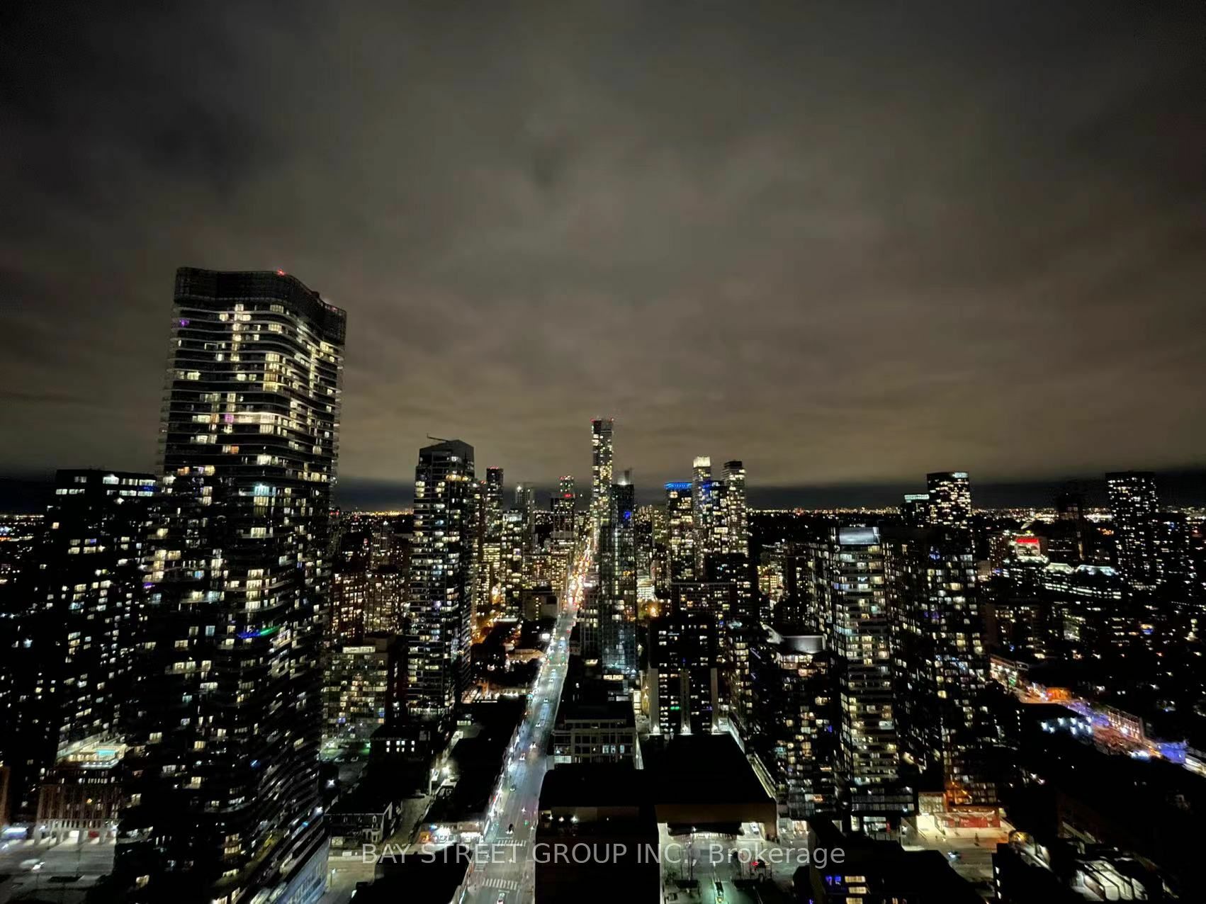 Property Photo:  501 Yonge St 4104  ON M4Y 0G8 