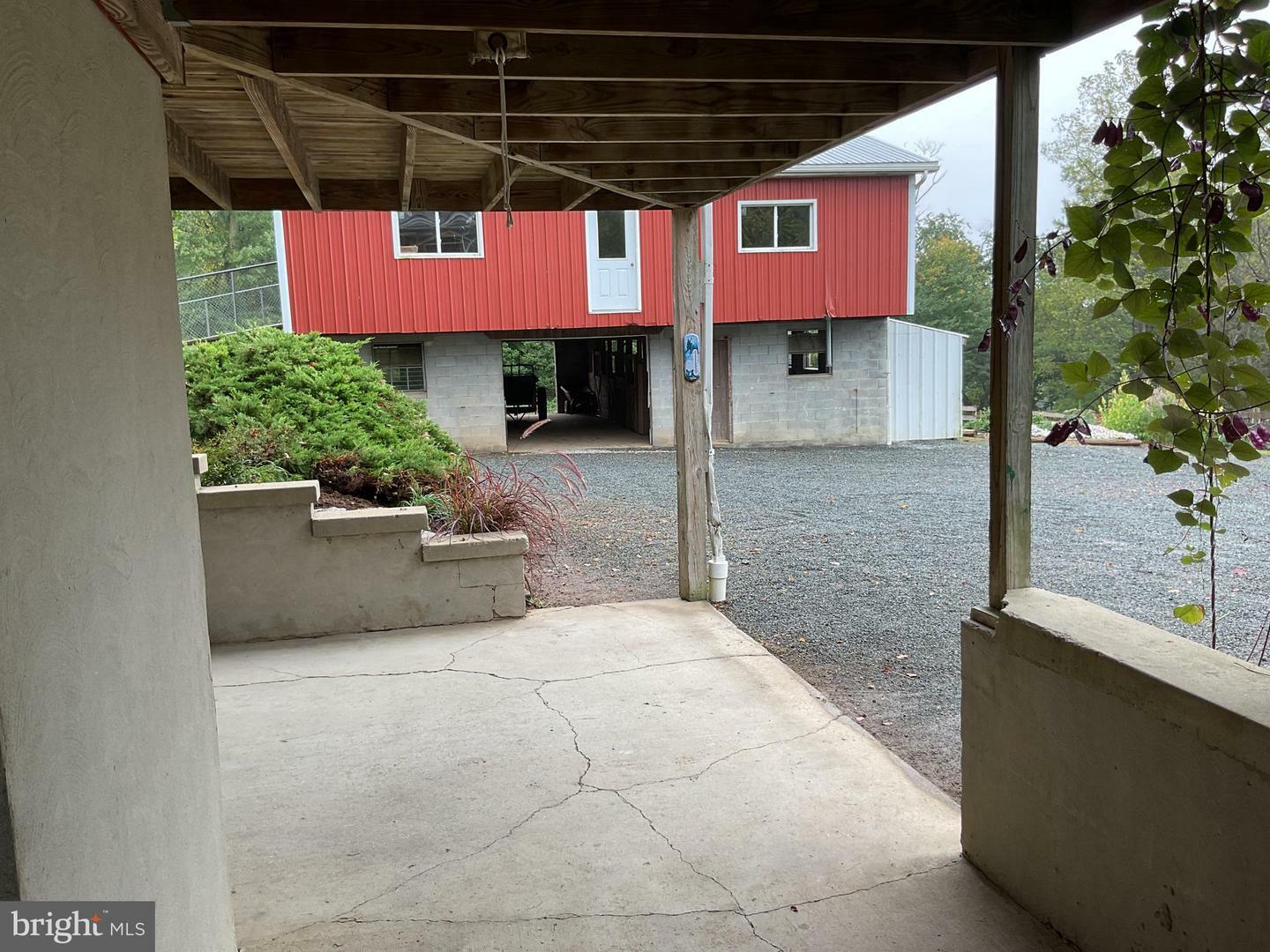 Property Photo:  116 Keys Road  PA 17563 