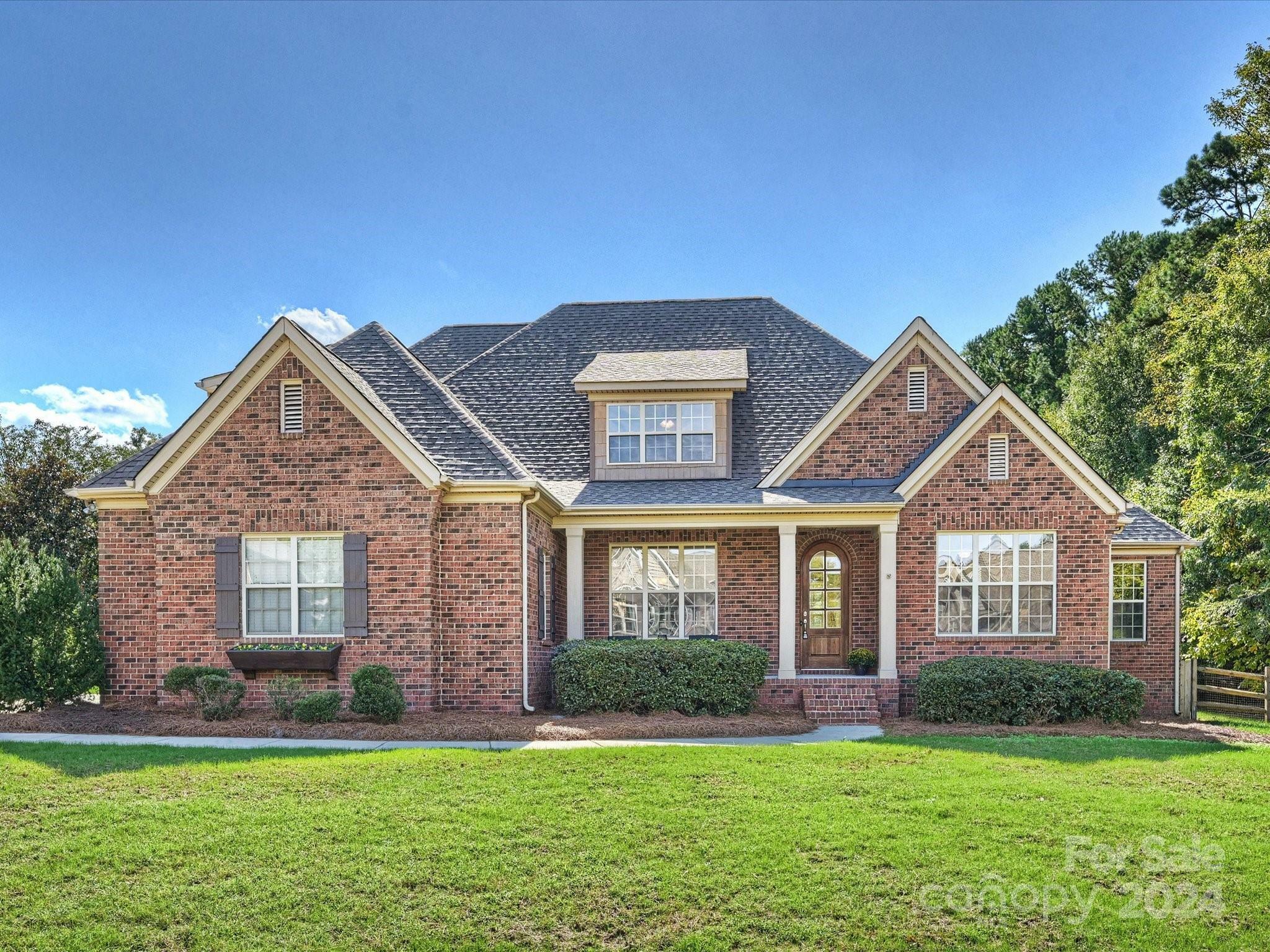 Property Photo:  1007 Twin Pines Drive  NC 28104 