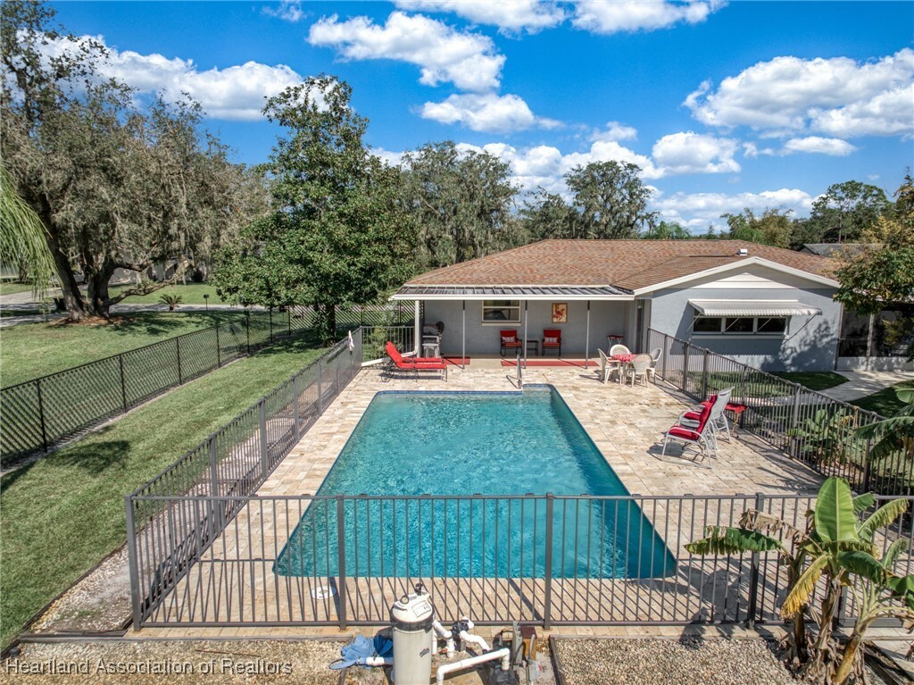 Property Photo:  132 Winston Road  FL 33876 