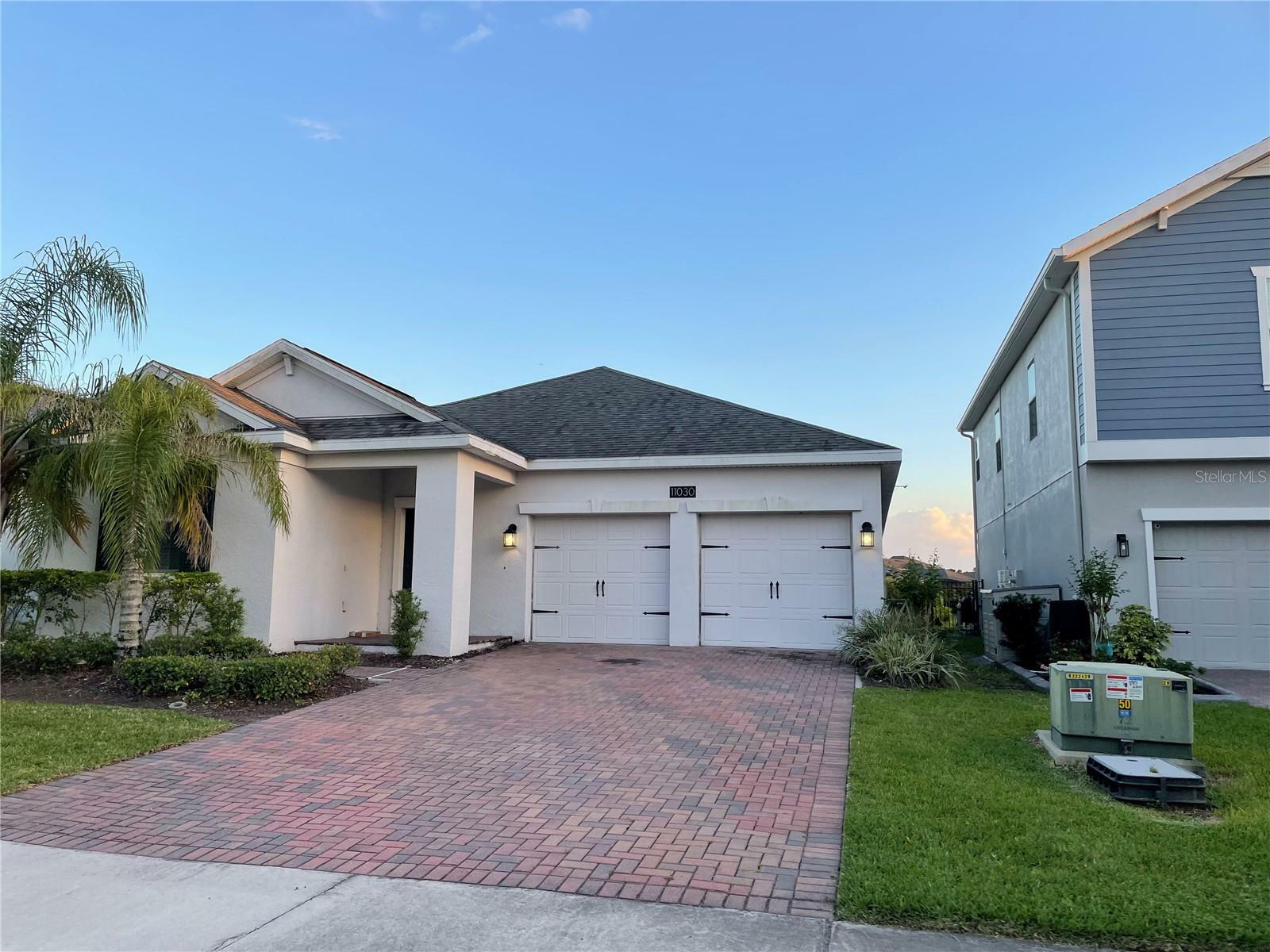 Property Photo:  11030 Sycamore Woods Drive  FL 32832 