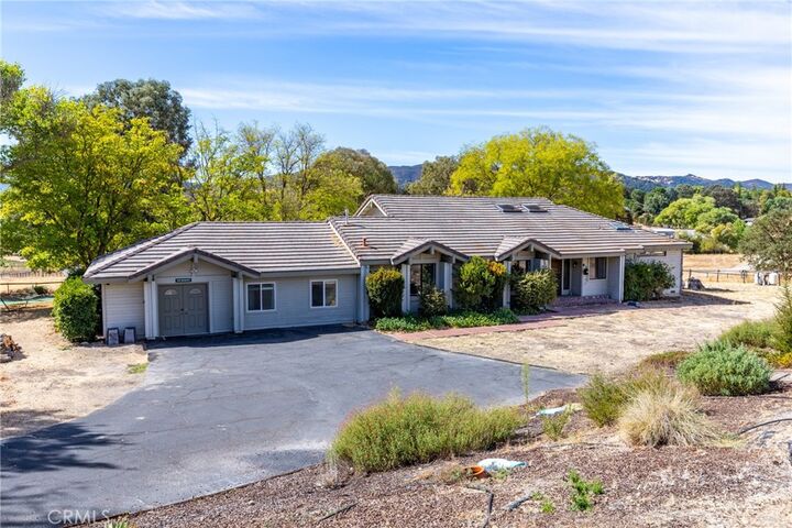 Property Photo:  9295 Santa Margarita Road  CA 93422 