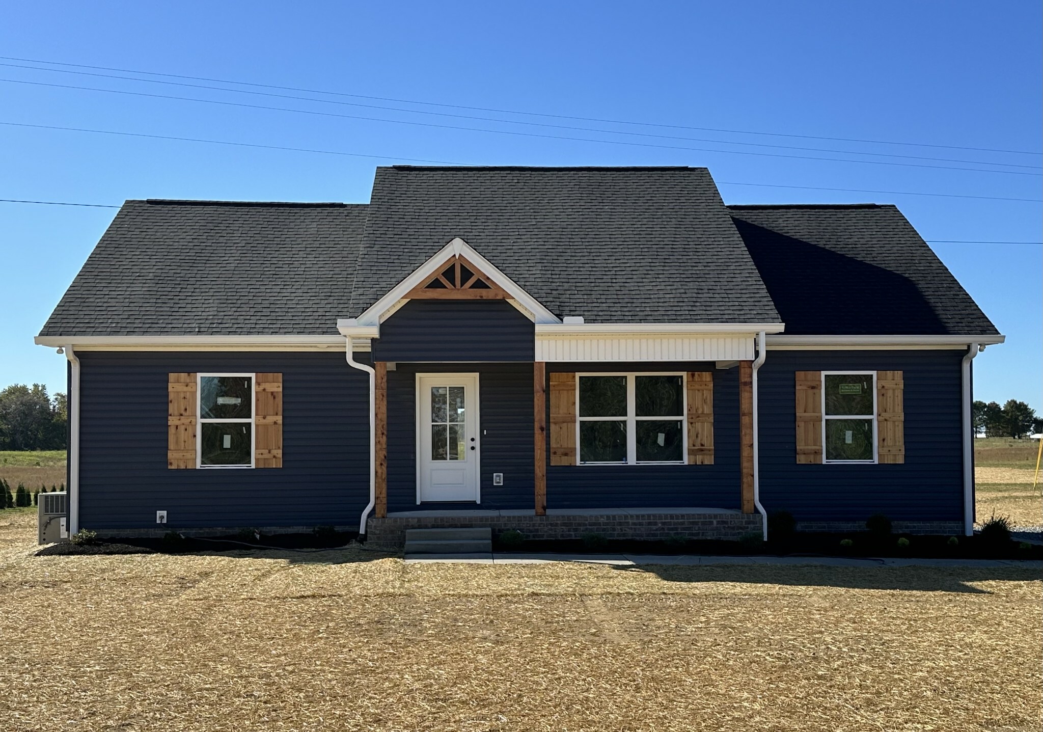 Property Photo: 2084 Highway 259 TN 37148