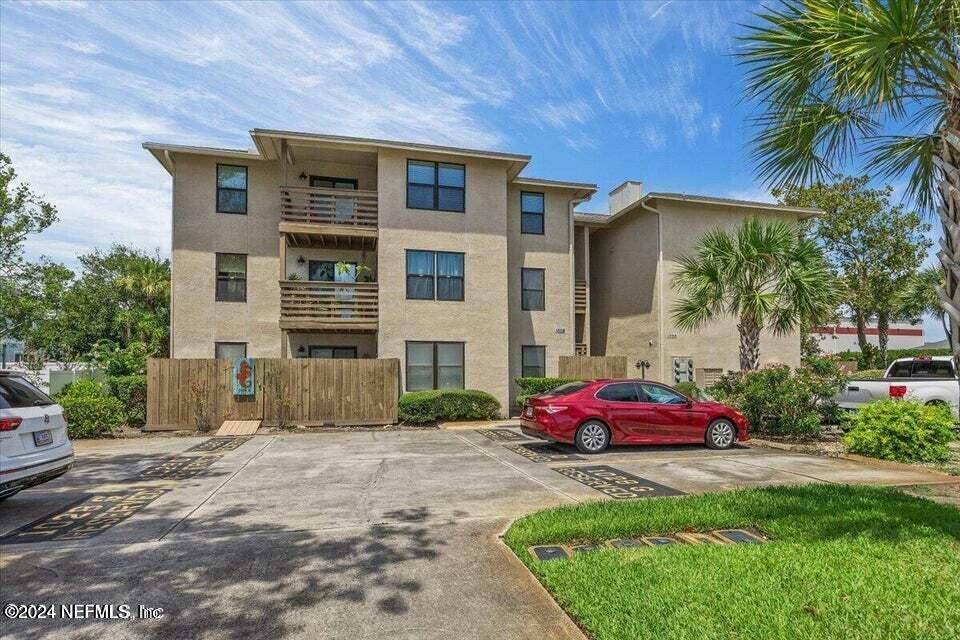 1028 4th Street N 1C  Jacksonville Beach FL 32250 photo