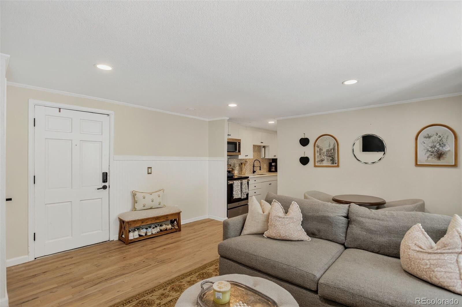 Property Photo:  336 N Grant Street 206  CO 80203 